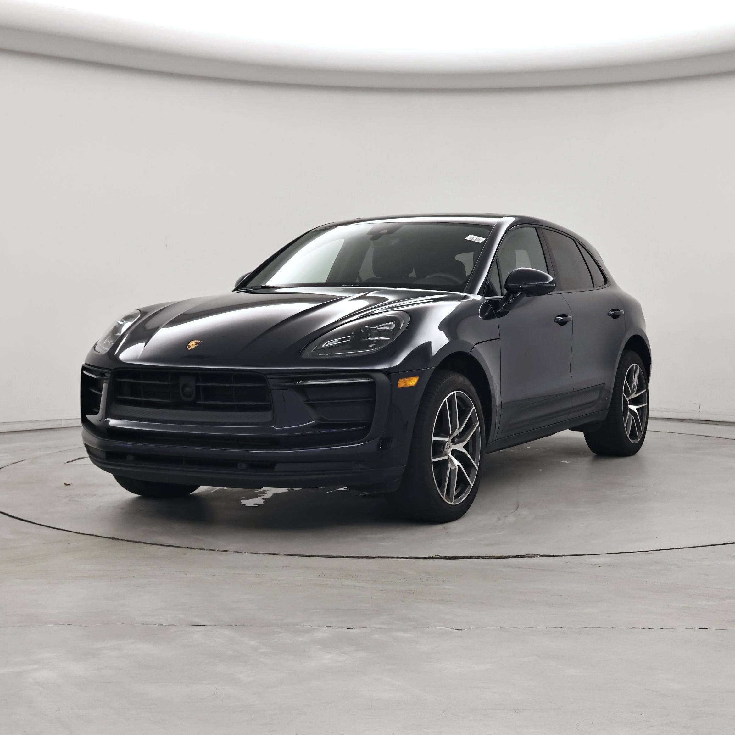 Thumbnail: 2022 Porsche Macan - 4