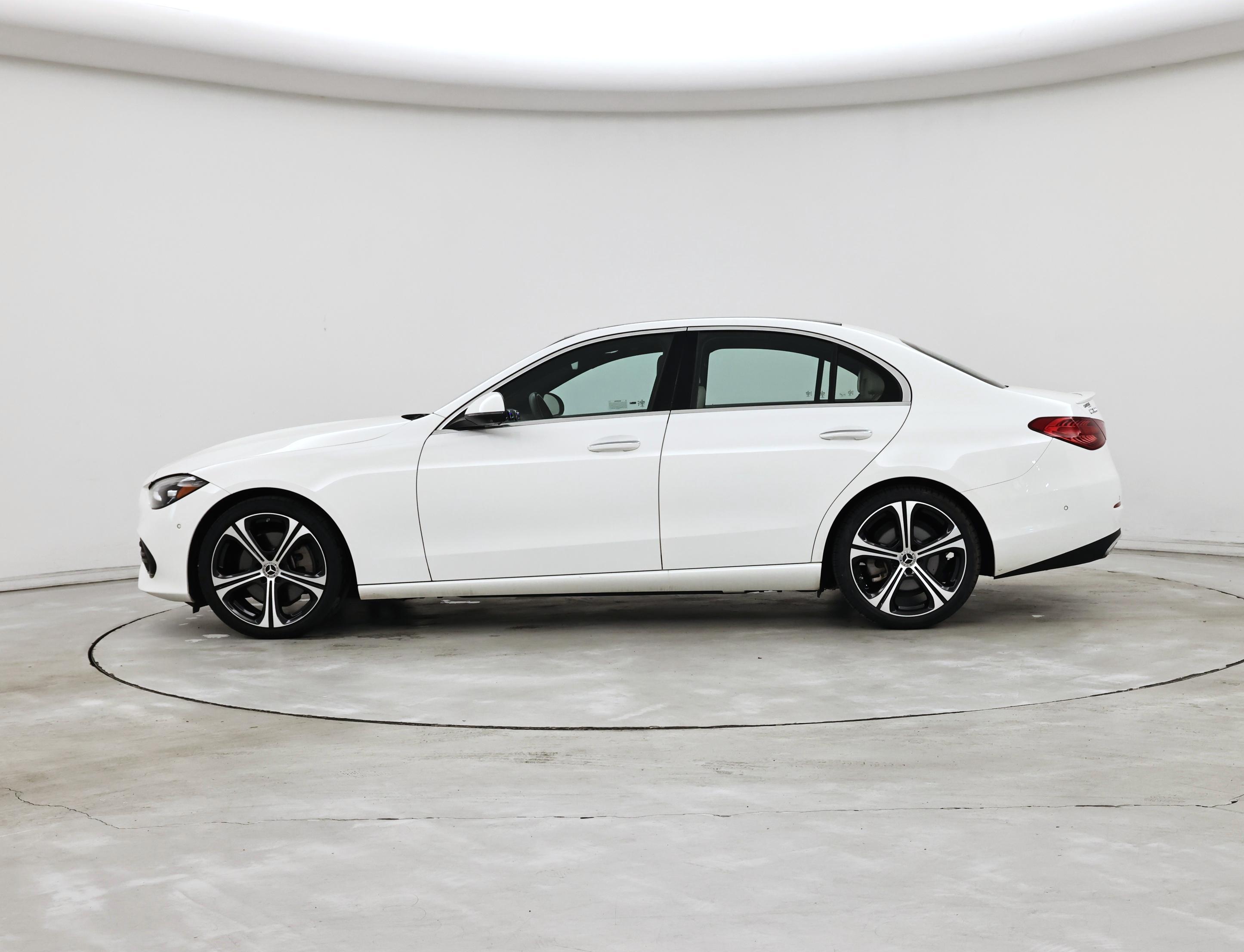 Thumbnail: 2023 Mercedes-Benz C-Class - 3