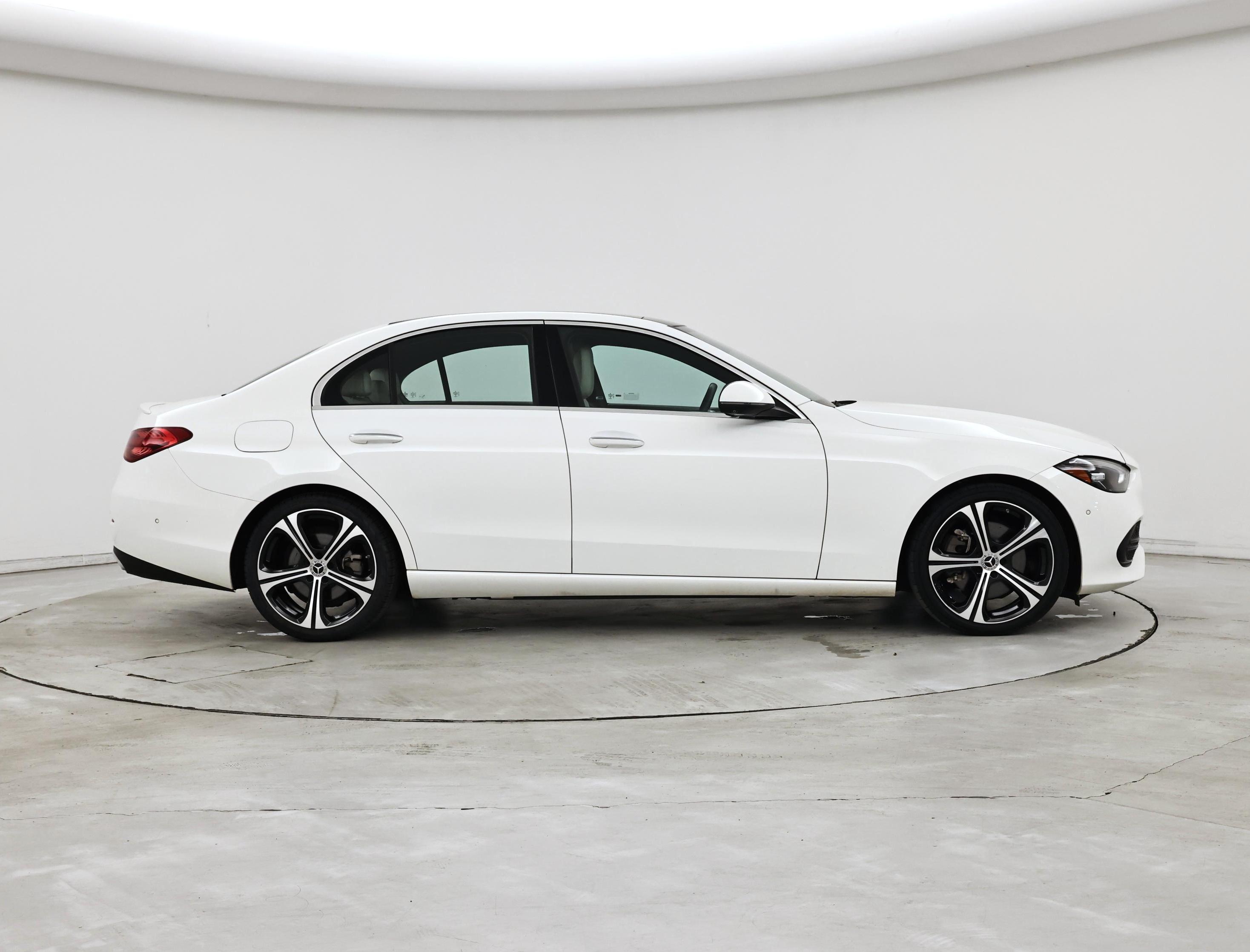 Thumbnail: 2023 Mercedes-Benz C-Class - 7