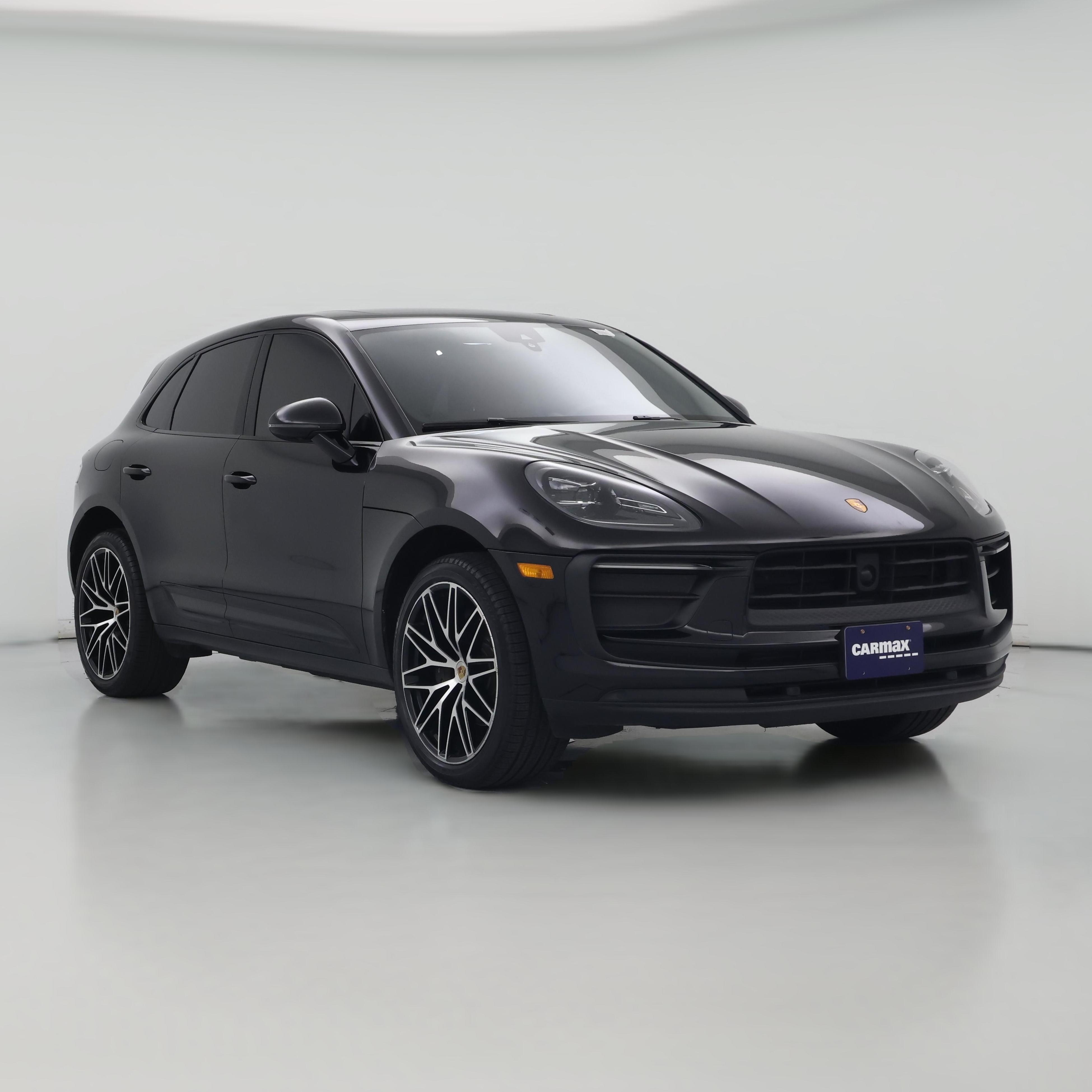 Thumbnail: 2023 Porsche Macan - 1