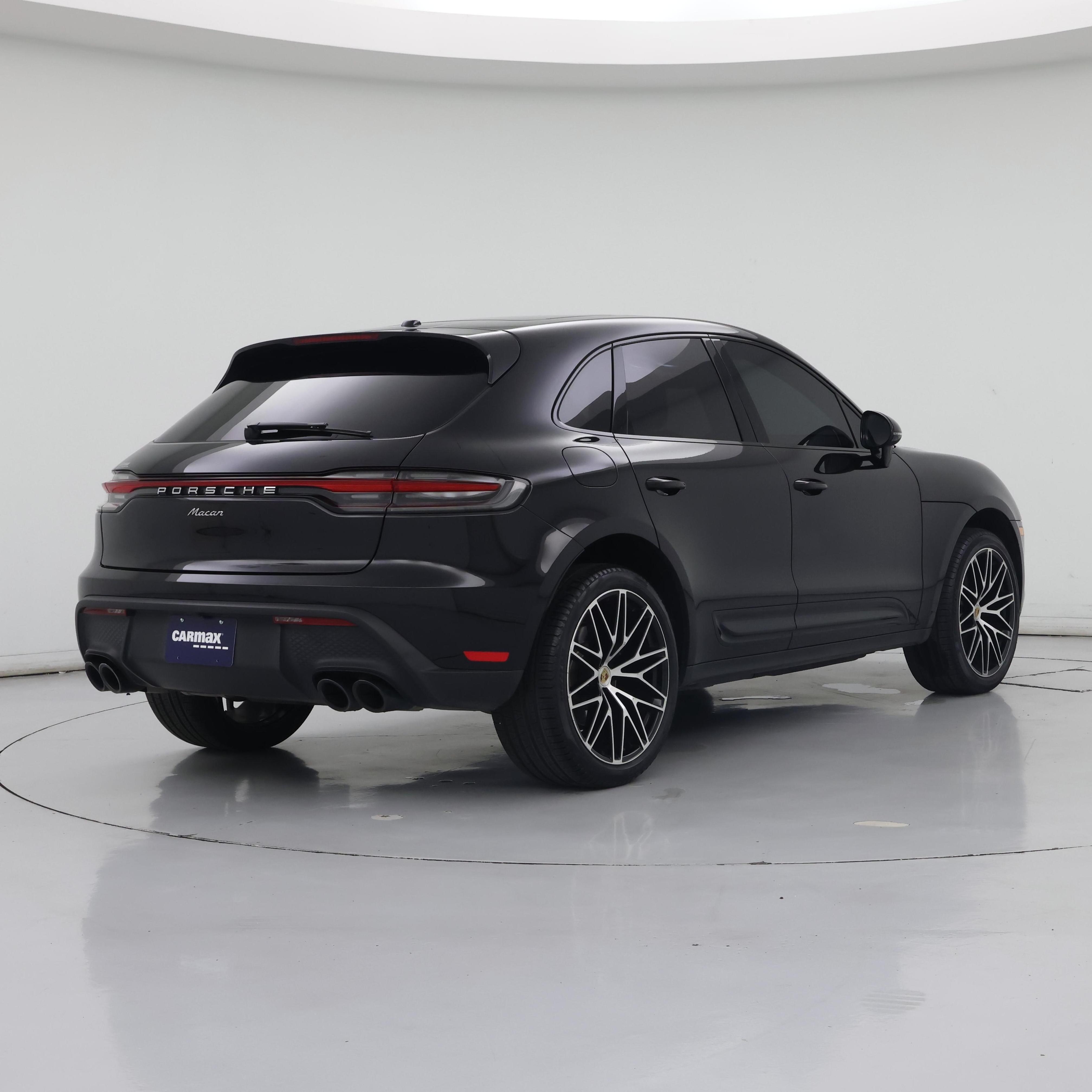 Thumbnail: 2023 Porsche Macan - 8