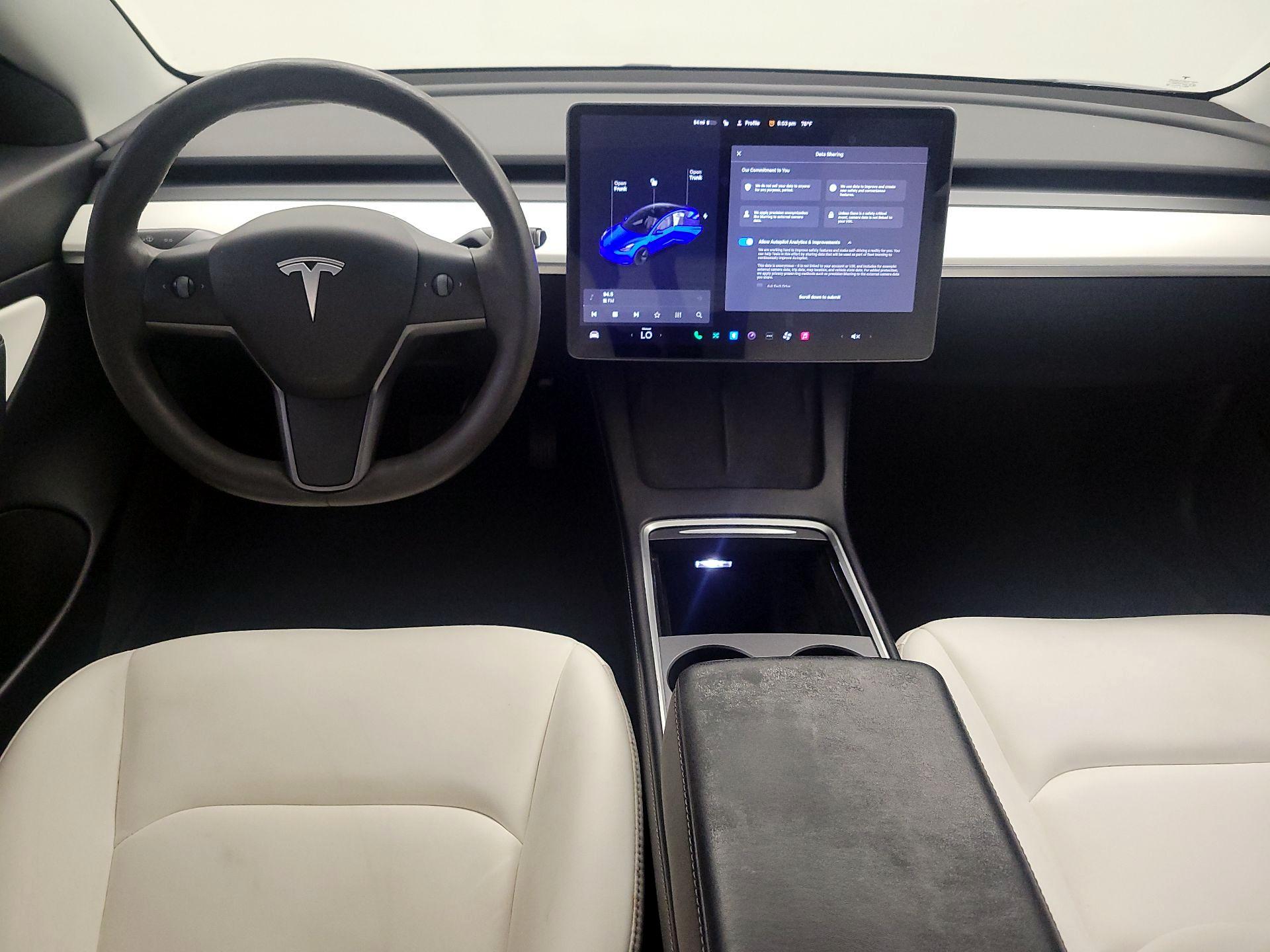 Thumbnail: 2021 Tesla Model 3 - 9