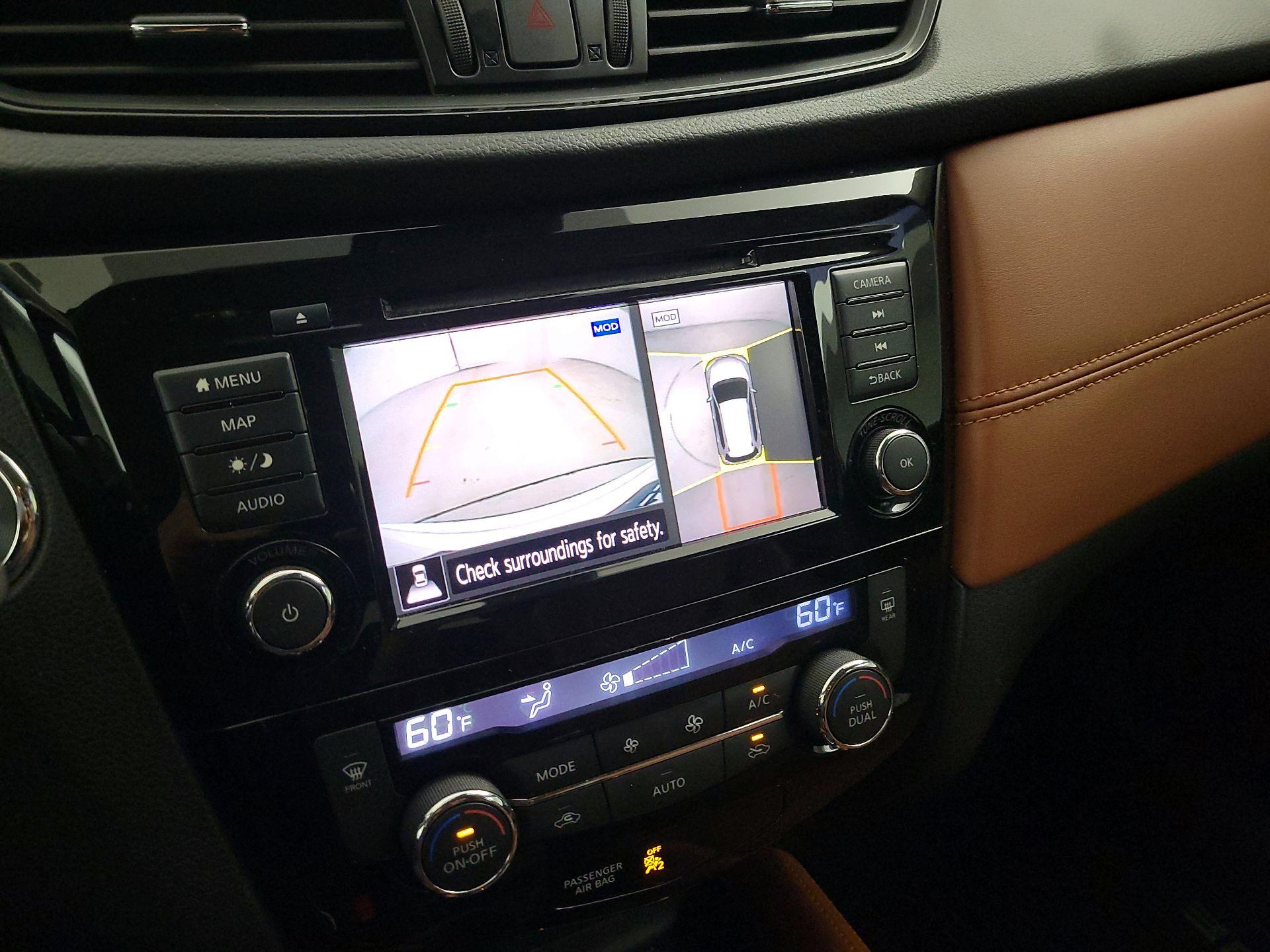 Thumbnail: 2018 Nissan Rogue - 15