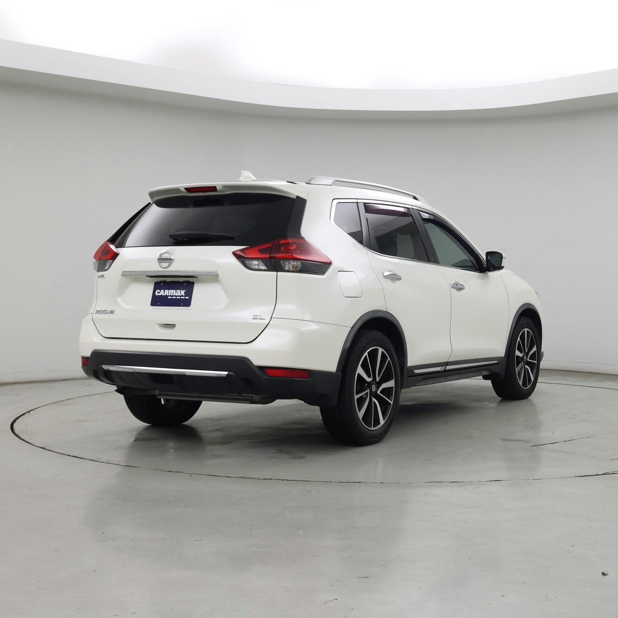 Thumbnail: 2018 Nissan Rogue - 8