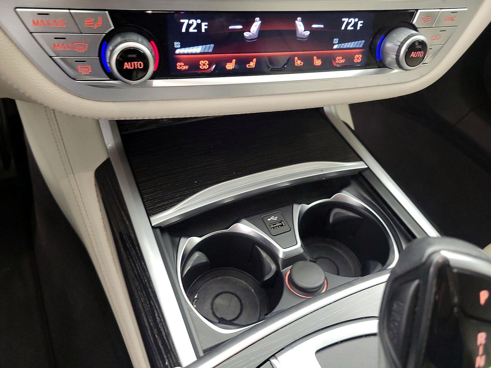 Thumbnail: 2020 BMW 7 Series - 17