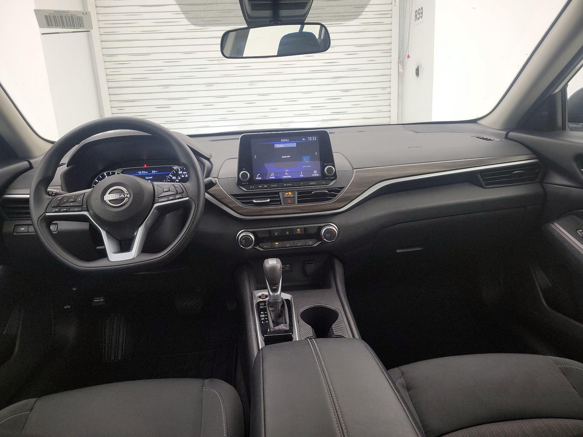 Thumbnail: 2025 Nissan Altima - 9