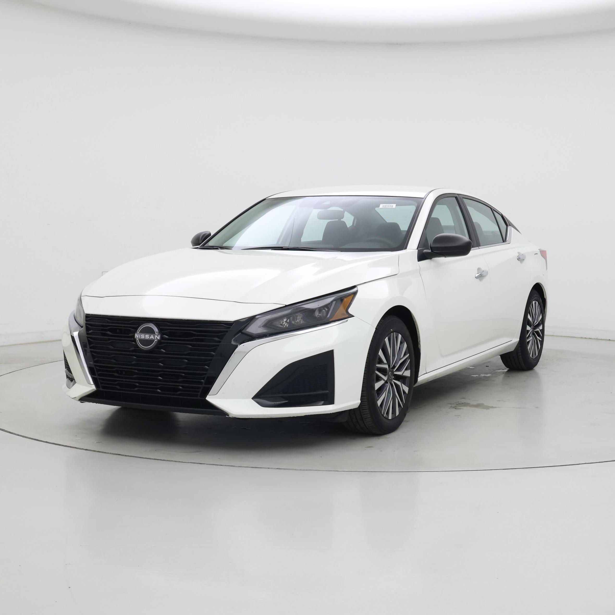 Thumbnail: 2025 Nissan Altima - 4