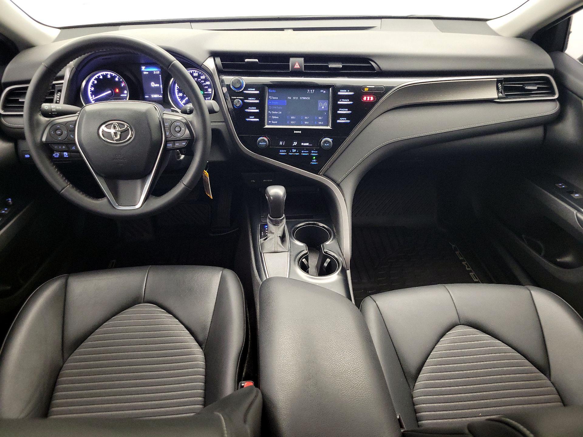 Thumbnail: 2020 Toyota Camry - 9