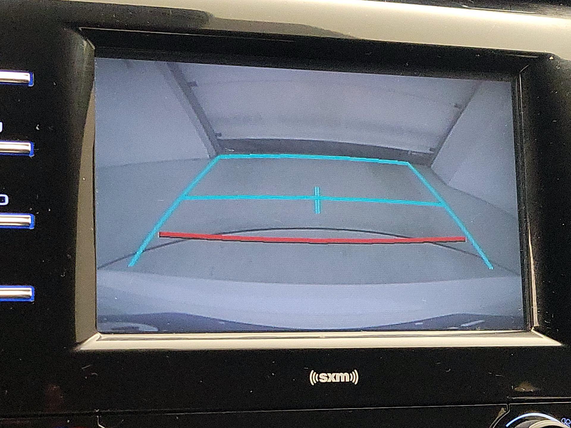 Thumbnail: 2020 Toyota Camry - 14