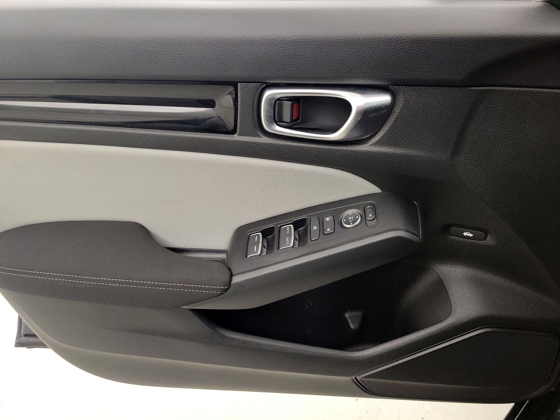 Thumbnail: 2025 Honda Civic - 12