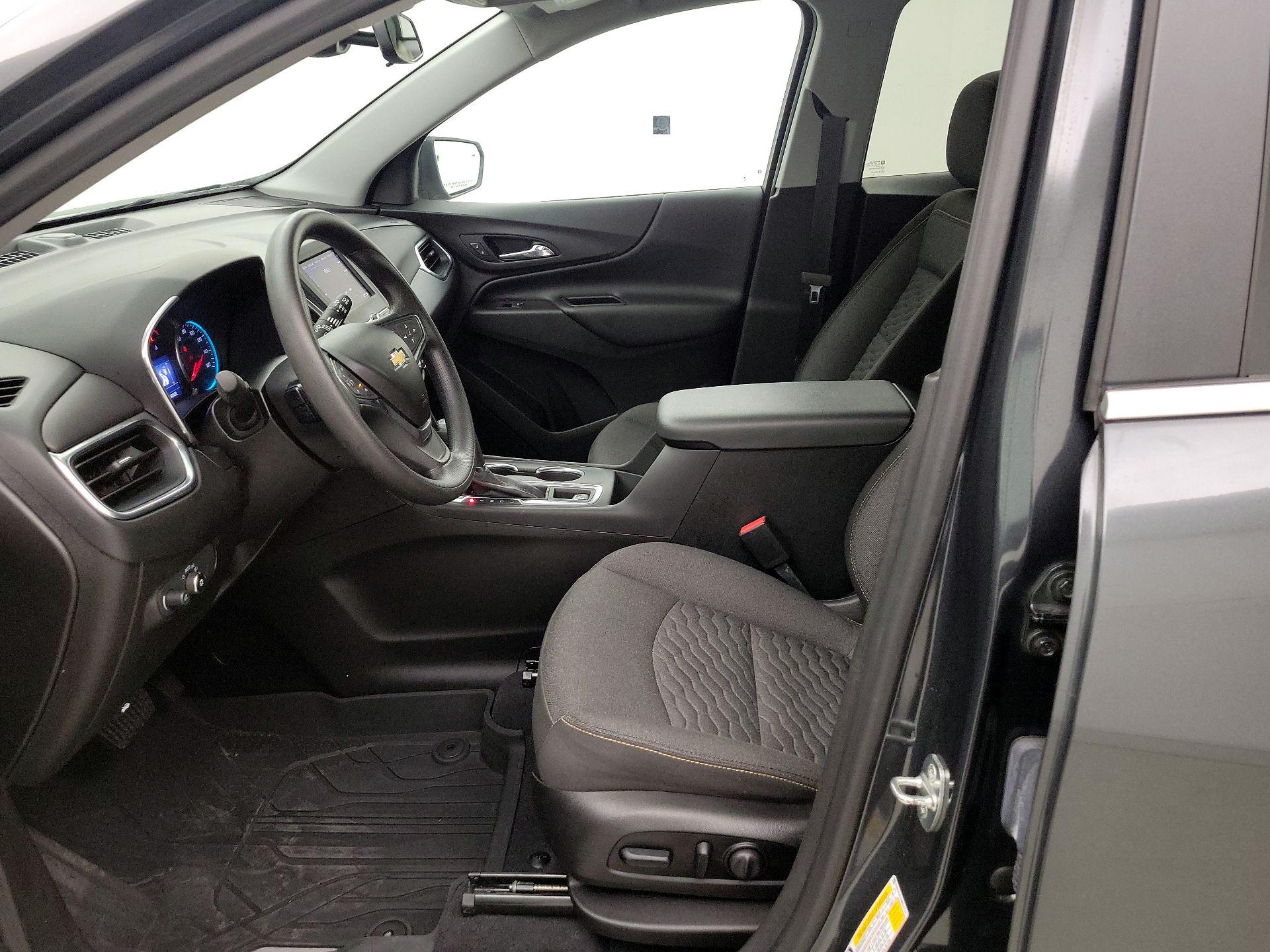 Thumbnail: 2021 Chevrolet Equinox - 11