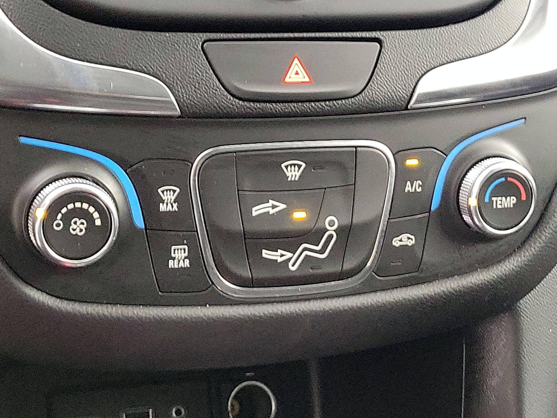 Thumbnail: 2021 Chevrolet Equinox - 16