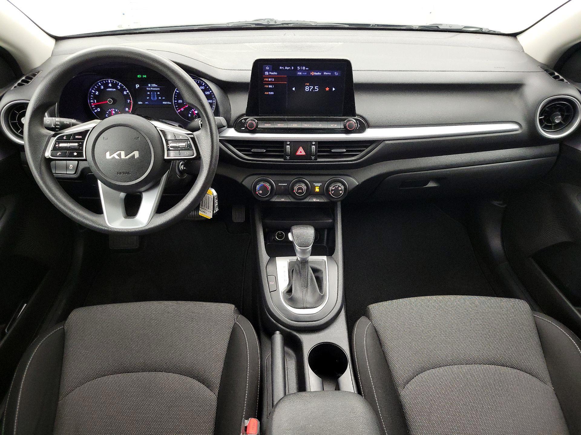 Thumbnail: 2022 Kia Forte - 9