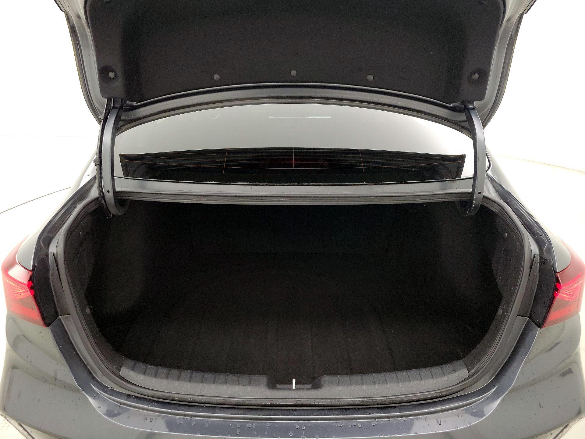 Thumbnail: 2022 Kia Forte - 20