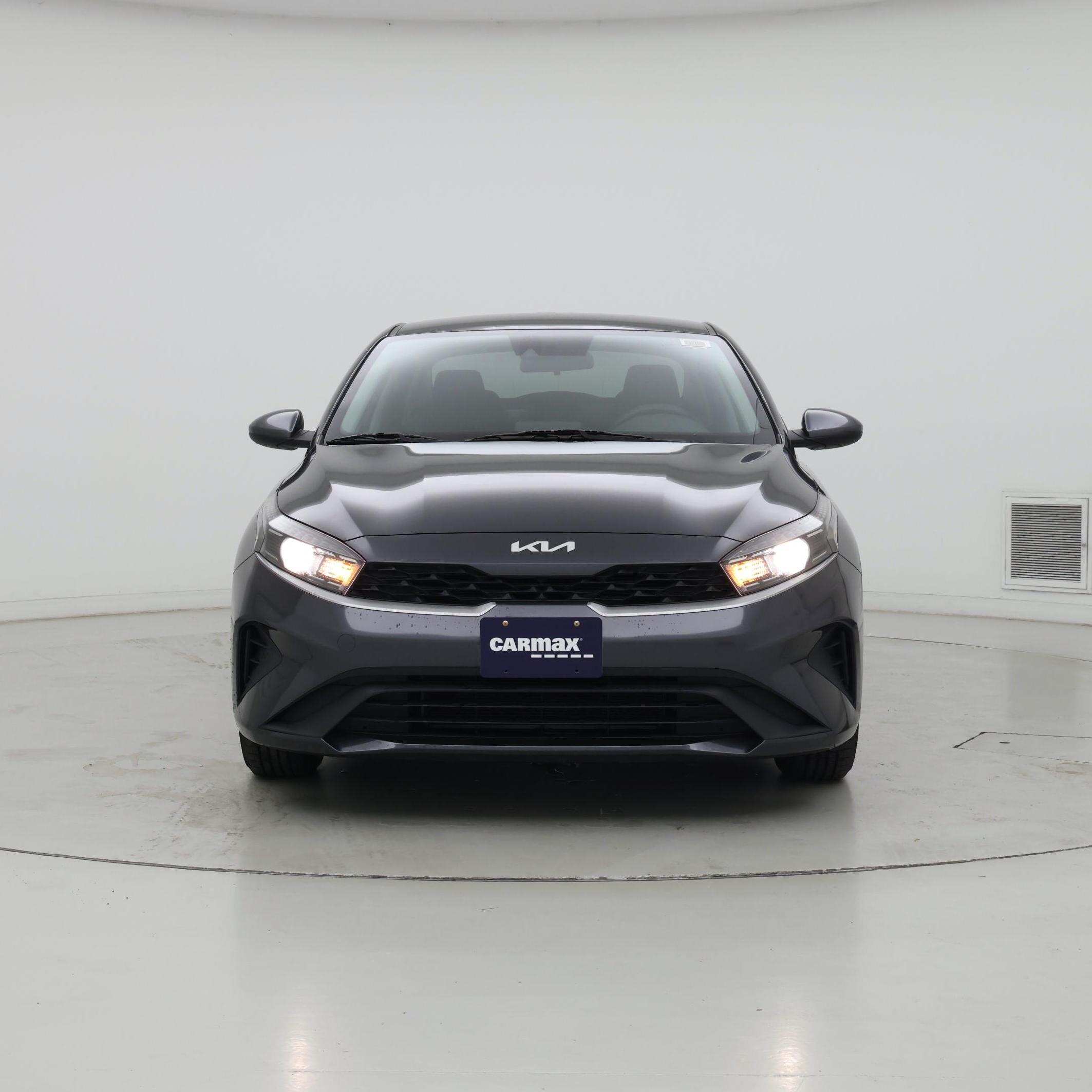 Thumbnail: 2022 Kia Forte - 5