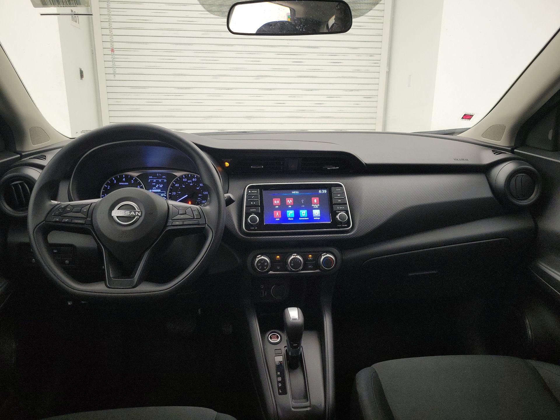 Thumbnail: 2025 Nissan Kicks - 9