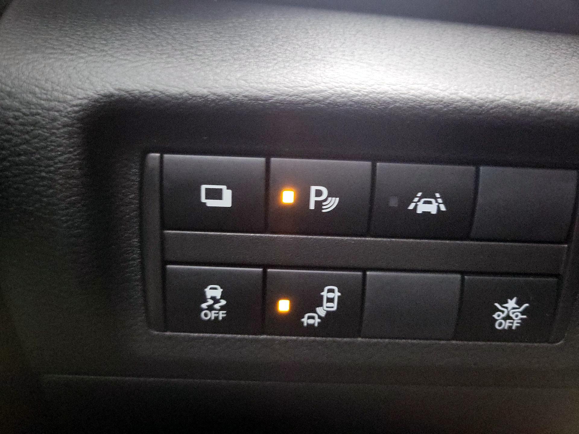 Thumbnail: 2025 Nissan Kicks - 13