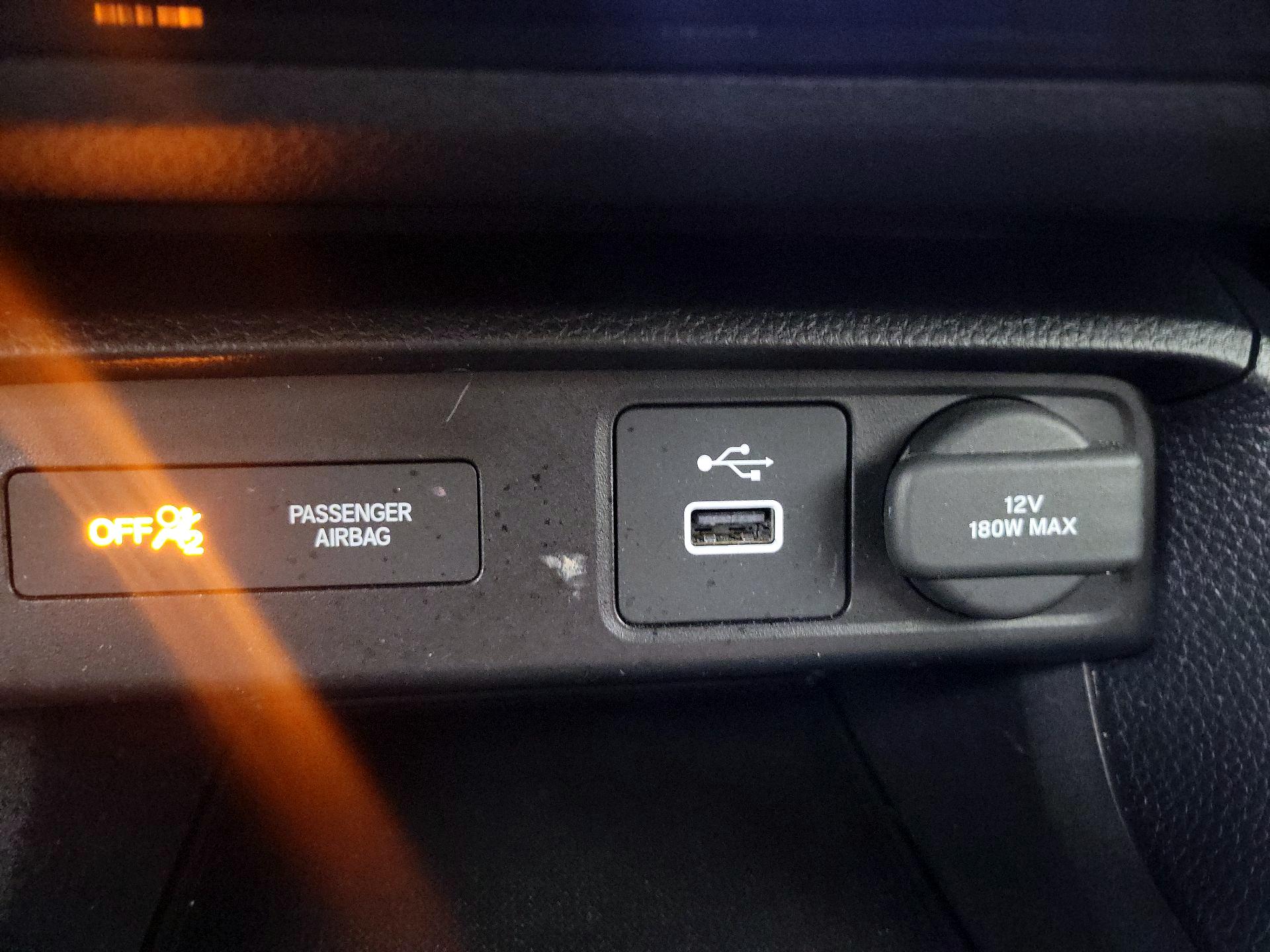 Thumbnail: 2024 Honda Civic - 18