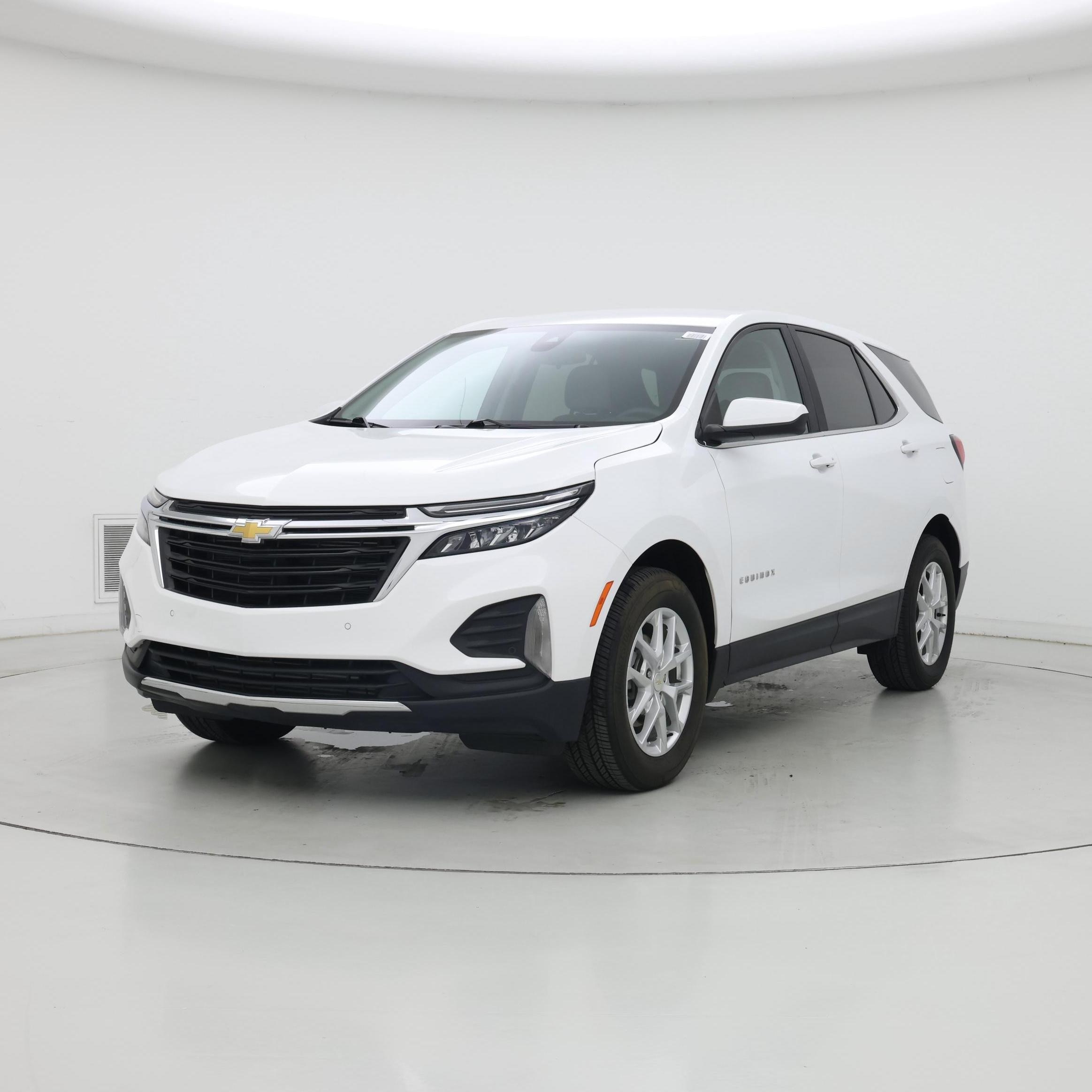 Thumbnail: 2023 Chevrolet Equinox - 4