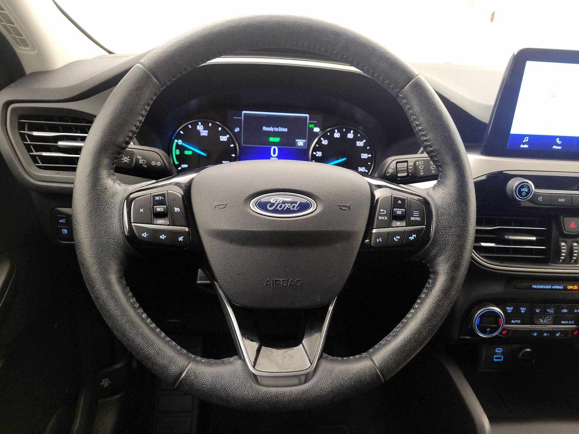 Thumbnail: 2021 Ford Escape - 10