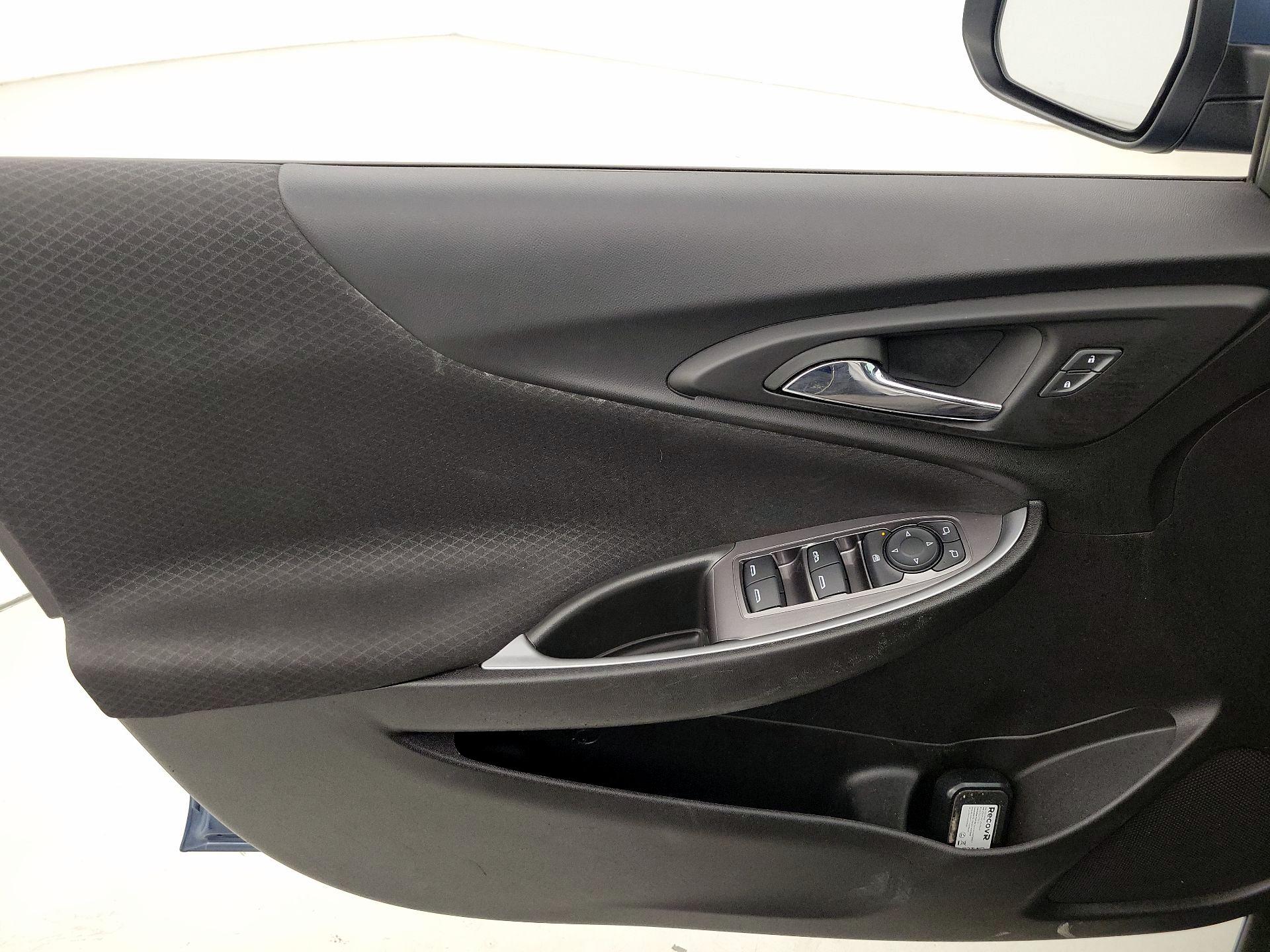 Thumbnail: 2024 Chevrolet Malibu - 10