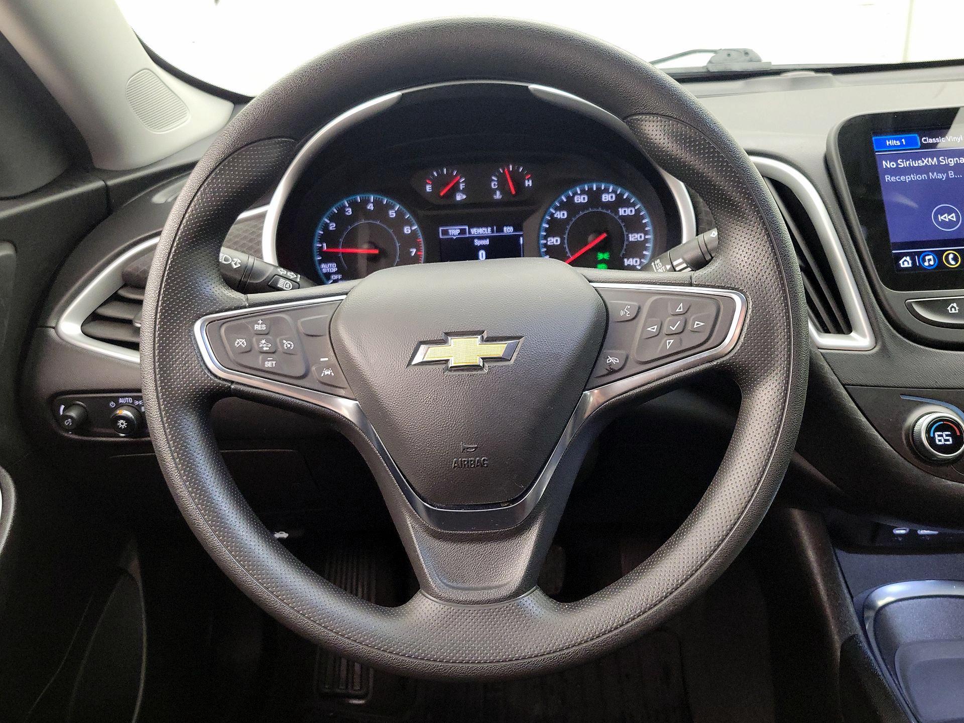 Thumbnail: 2024 Chevrolet Malibu - 10