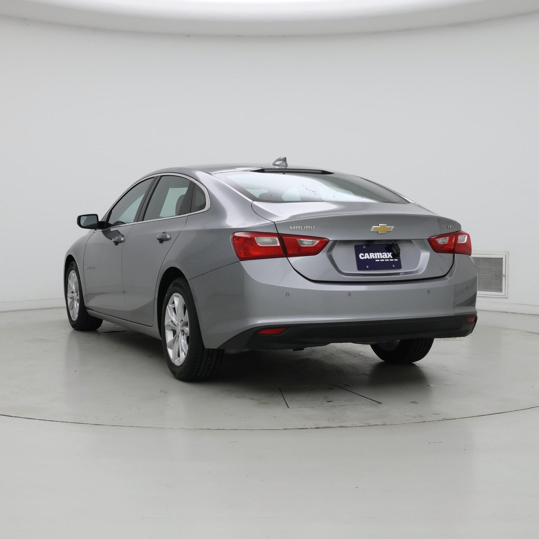 Thumbnail: 2024 Chevrolet Malibu - 2