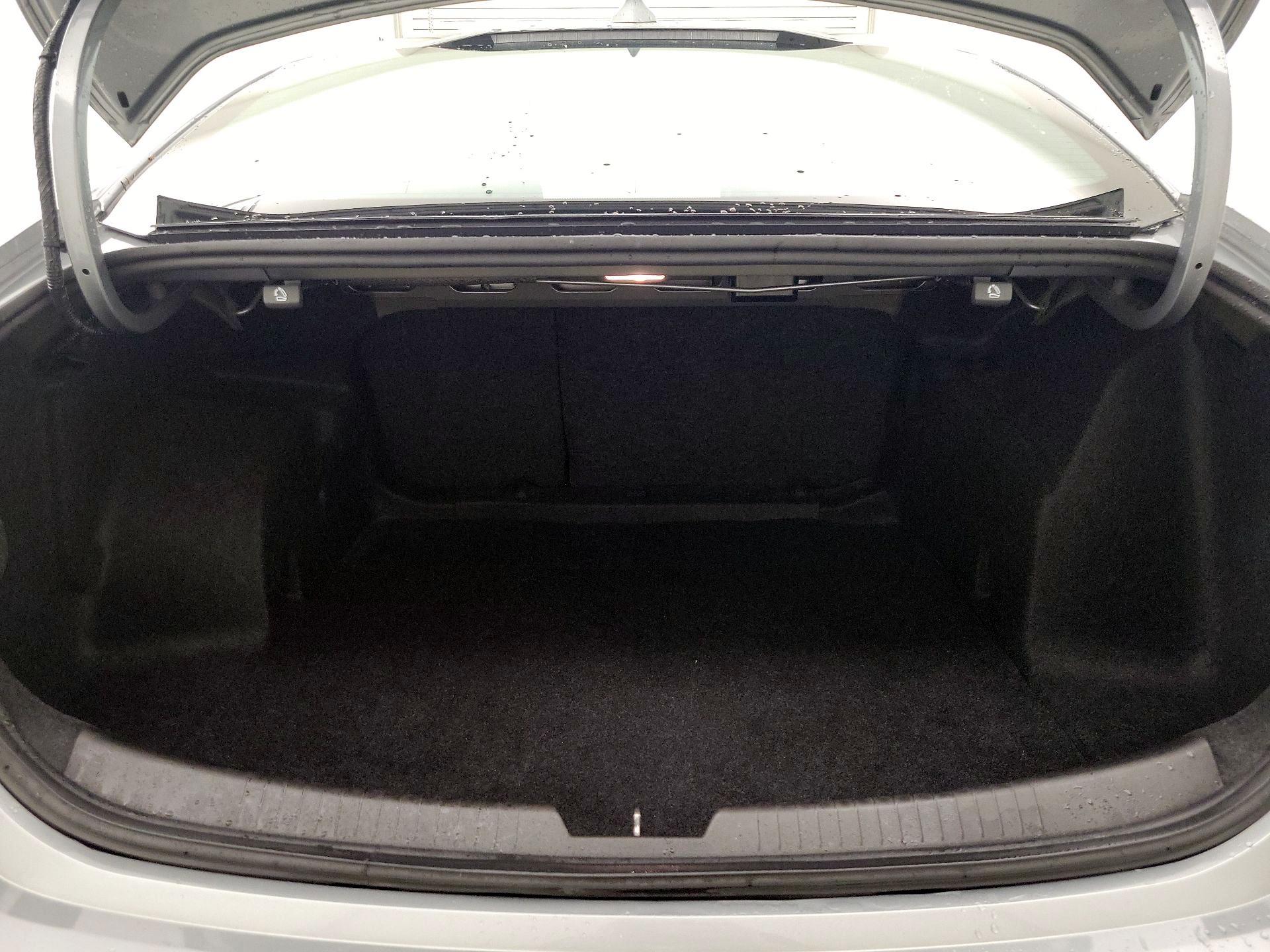 Thumbnail: 2024 Chevrolet Malibu - 20