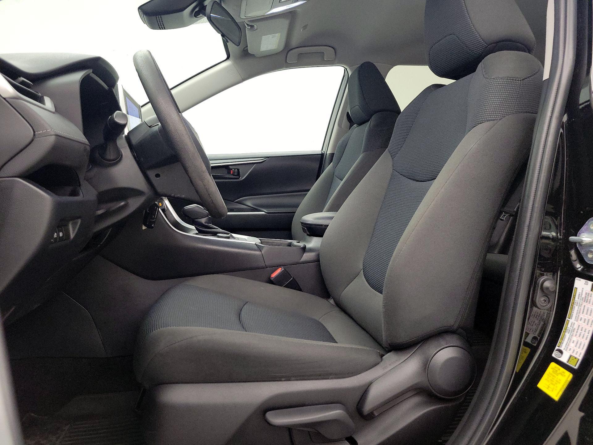 Thumbnail: 2023 Toyota RAV4 - 11