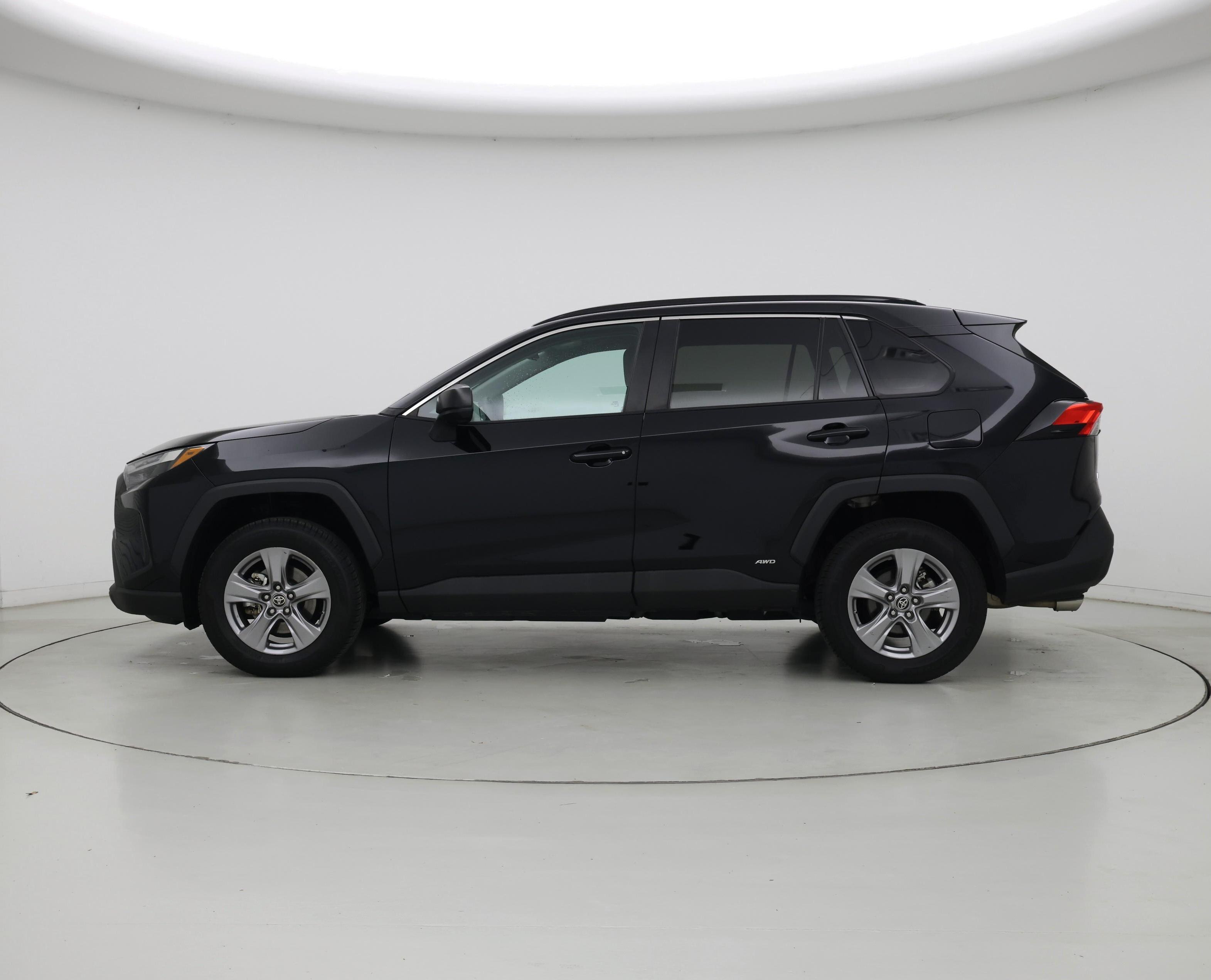 Thumbnail: 2023 Toyota RAV4 - 3