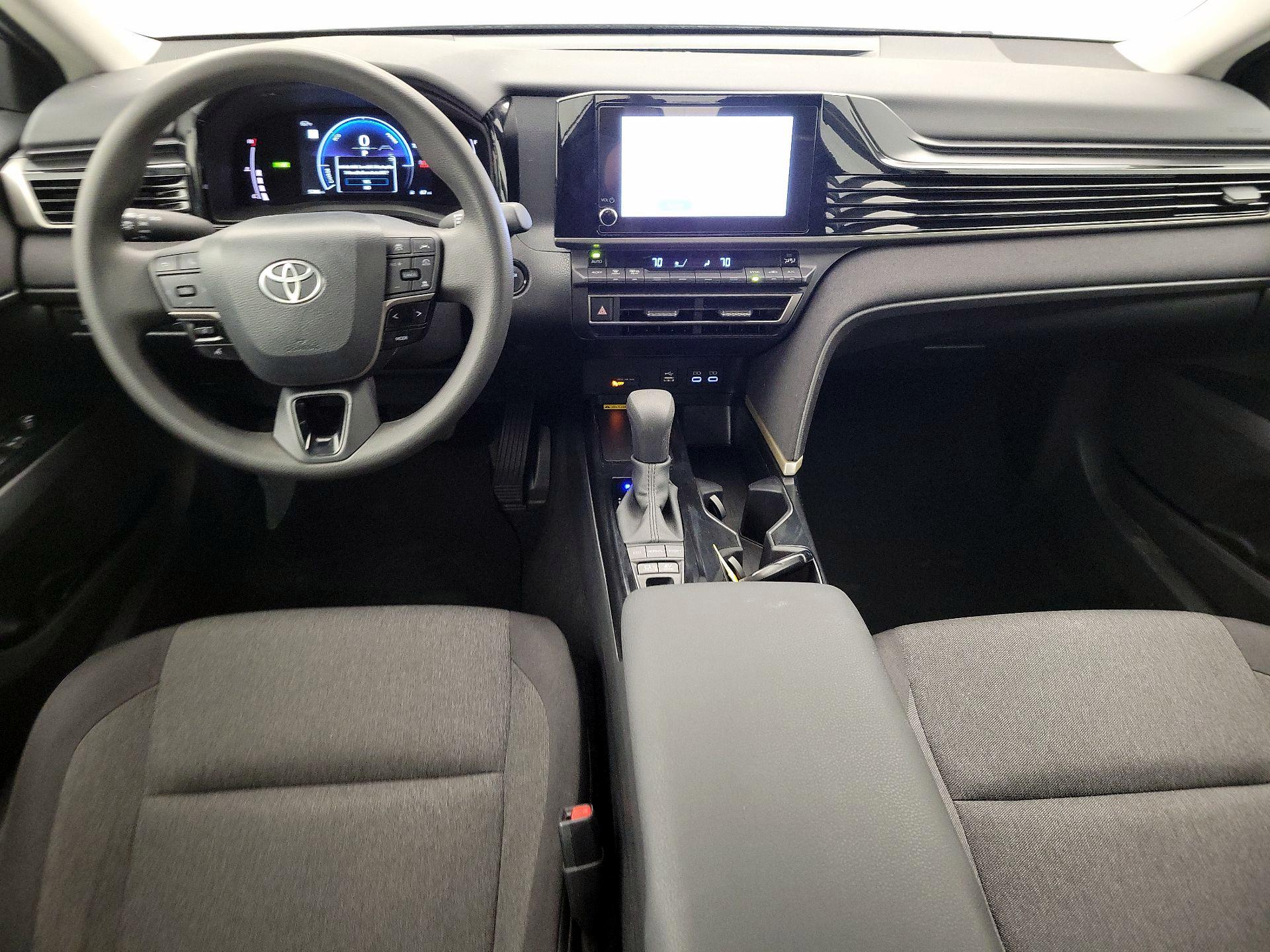 Thumbnail: 2025 Toyota Camry - 9