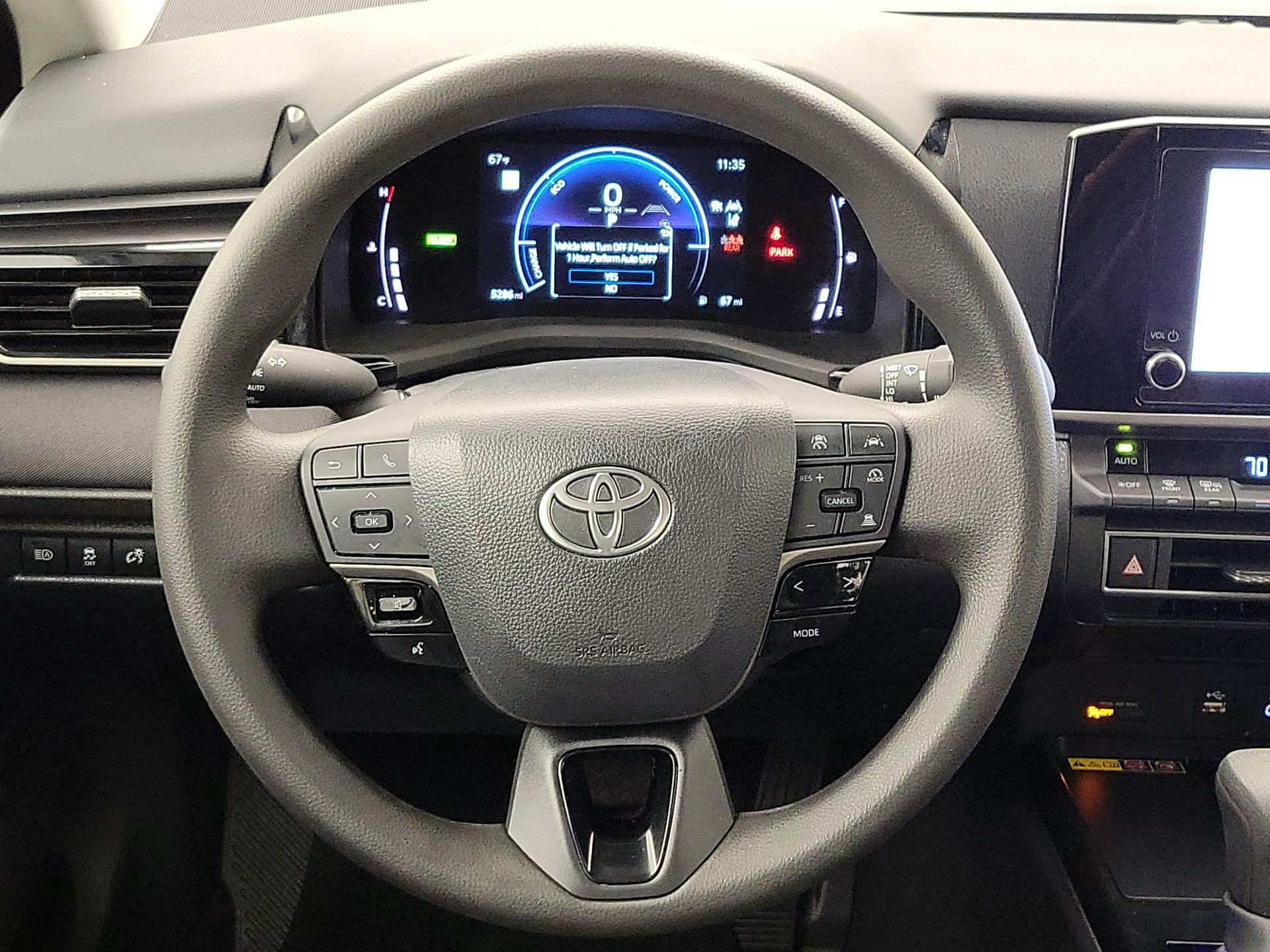 Thumbnail: 2025 Toyota Camry - 10