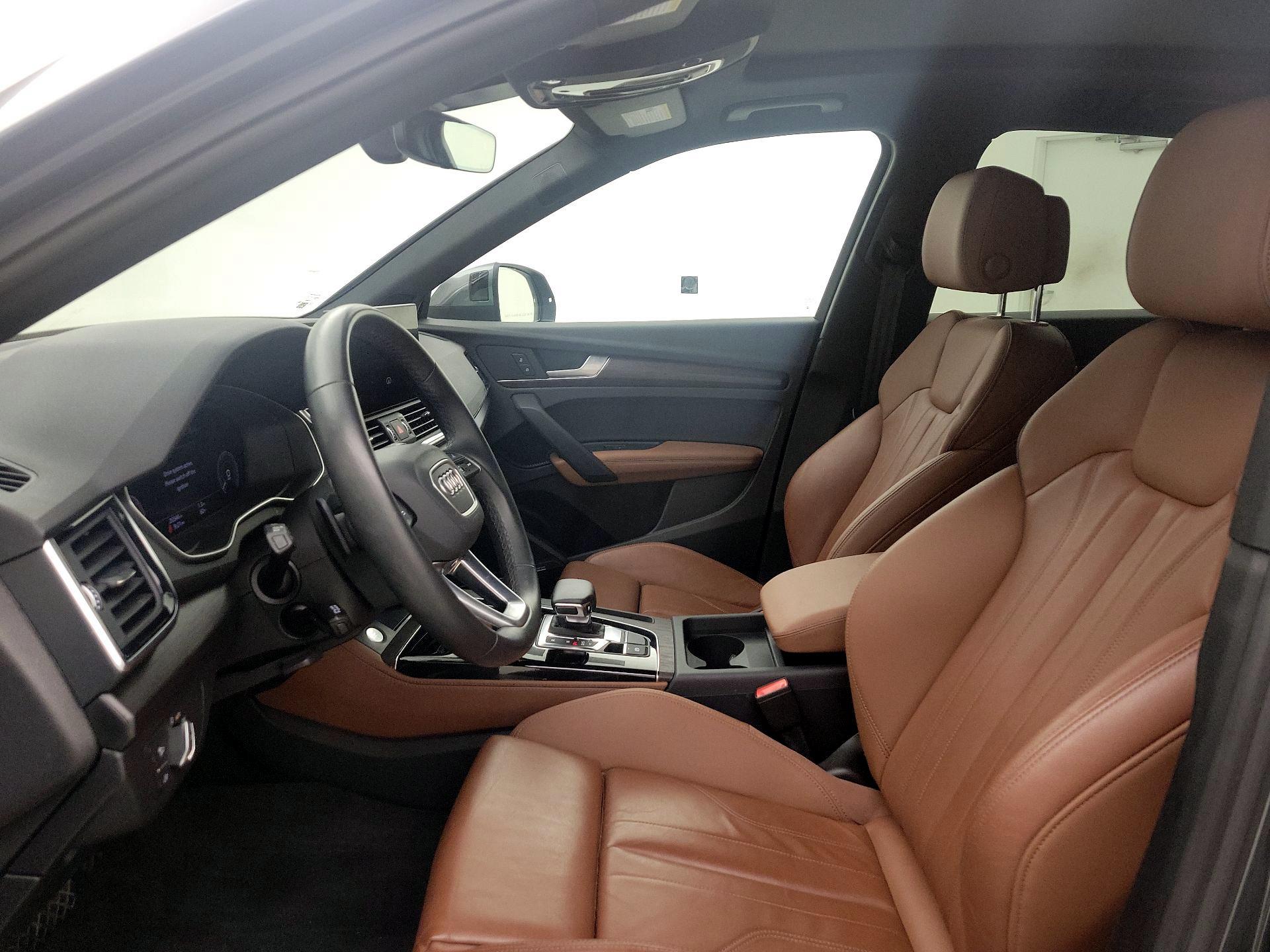 Thumbnail: 2023 Audi Q5 - 11