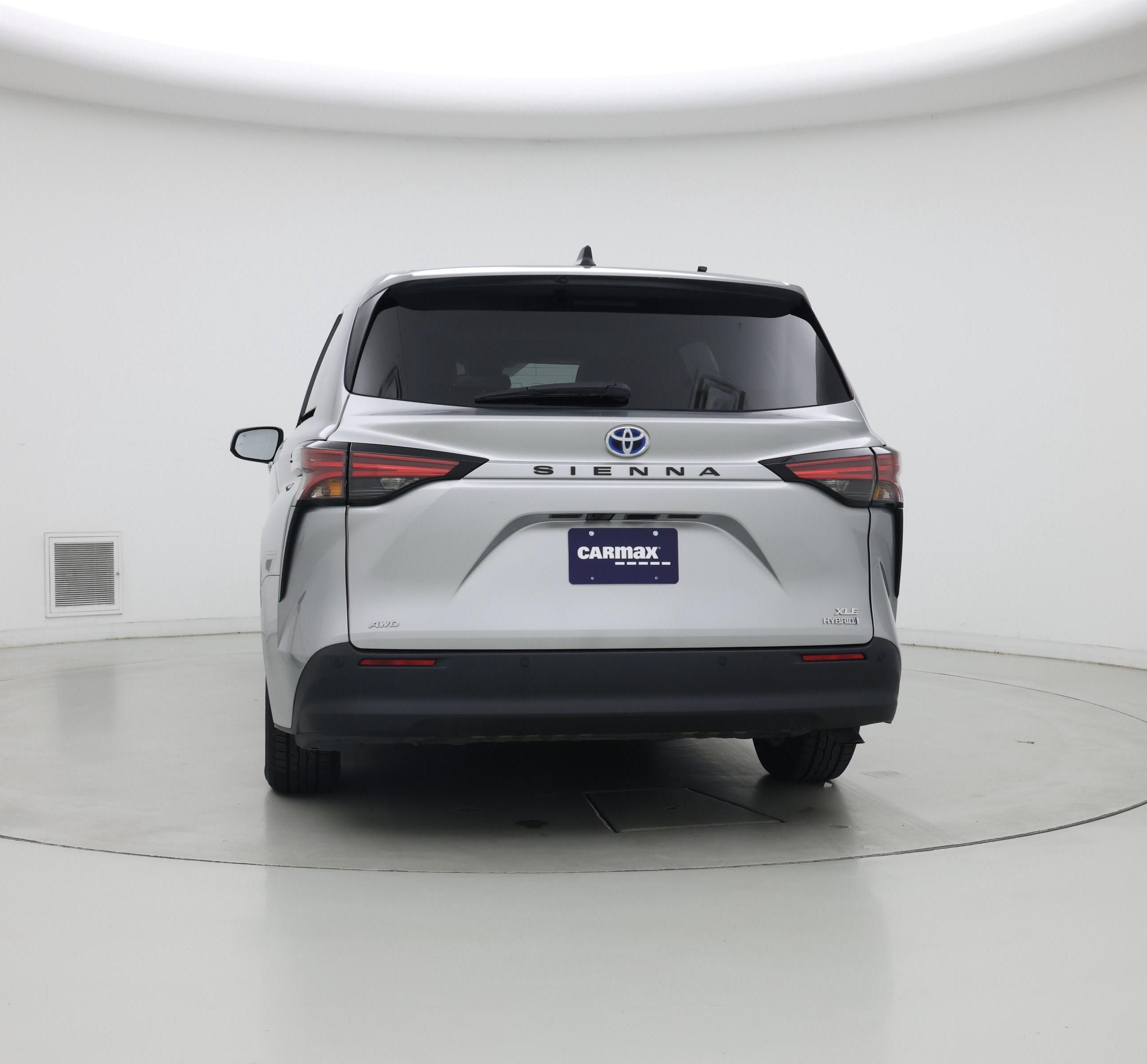 Thumbnail: 2022 Toyota Sienna - 6