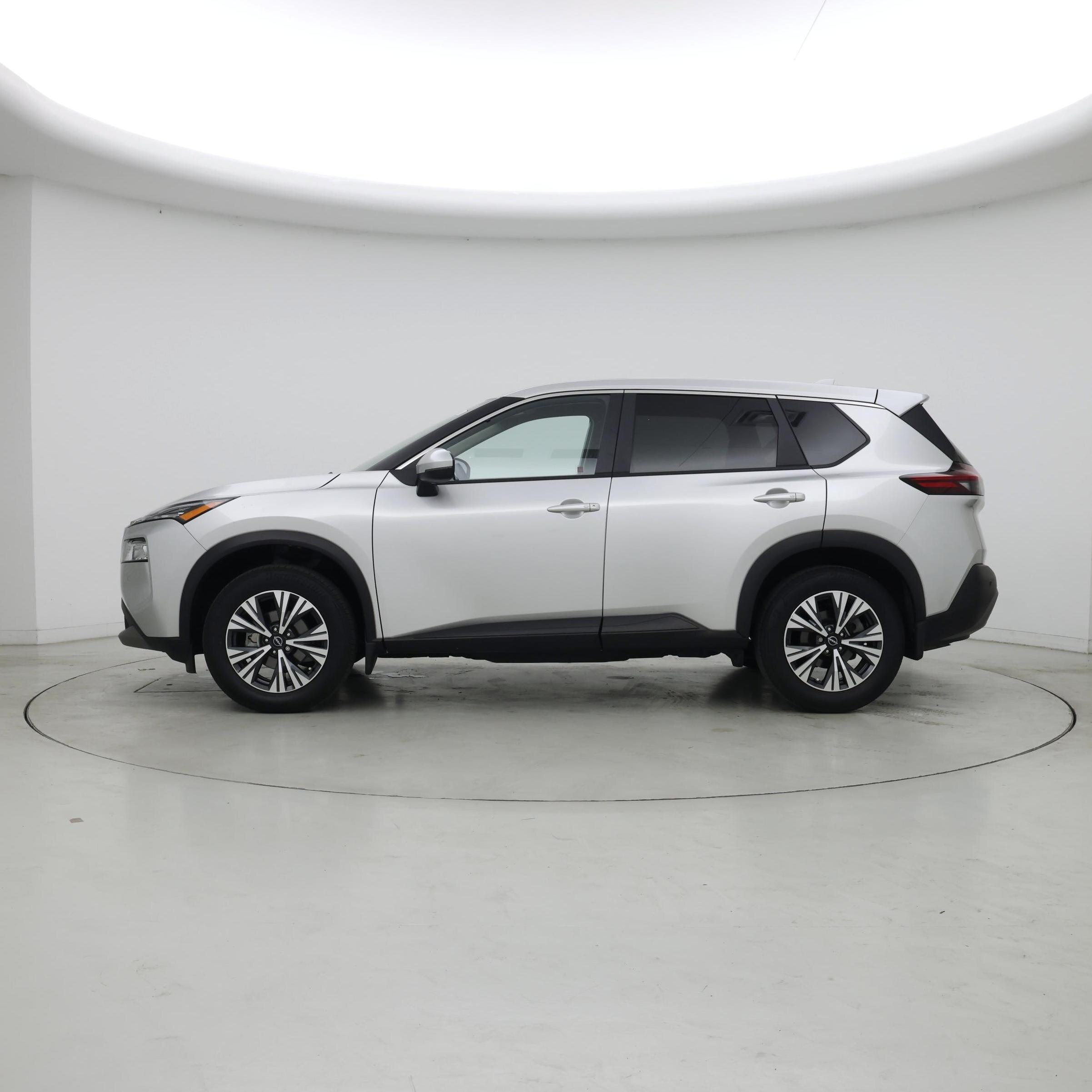 Thumbnail: 2023 Nissan Rogue - 3