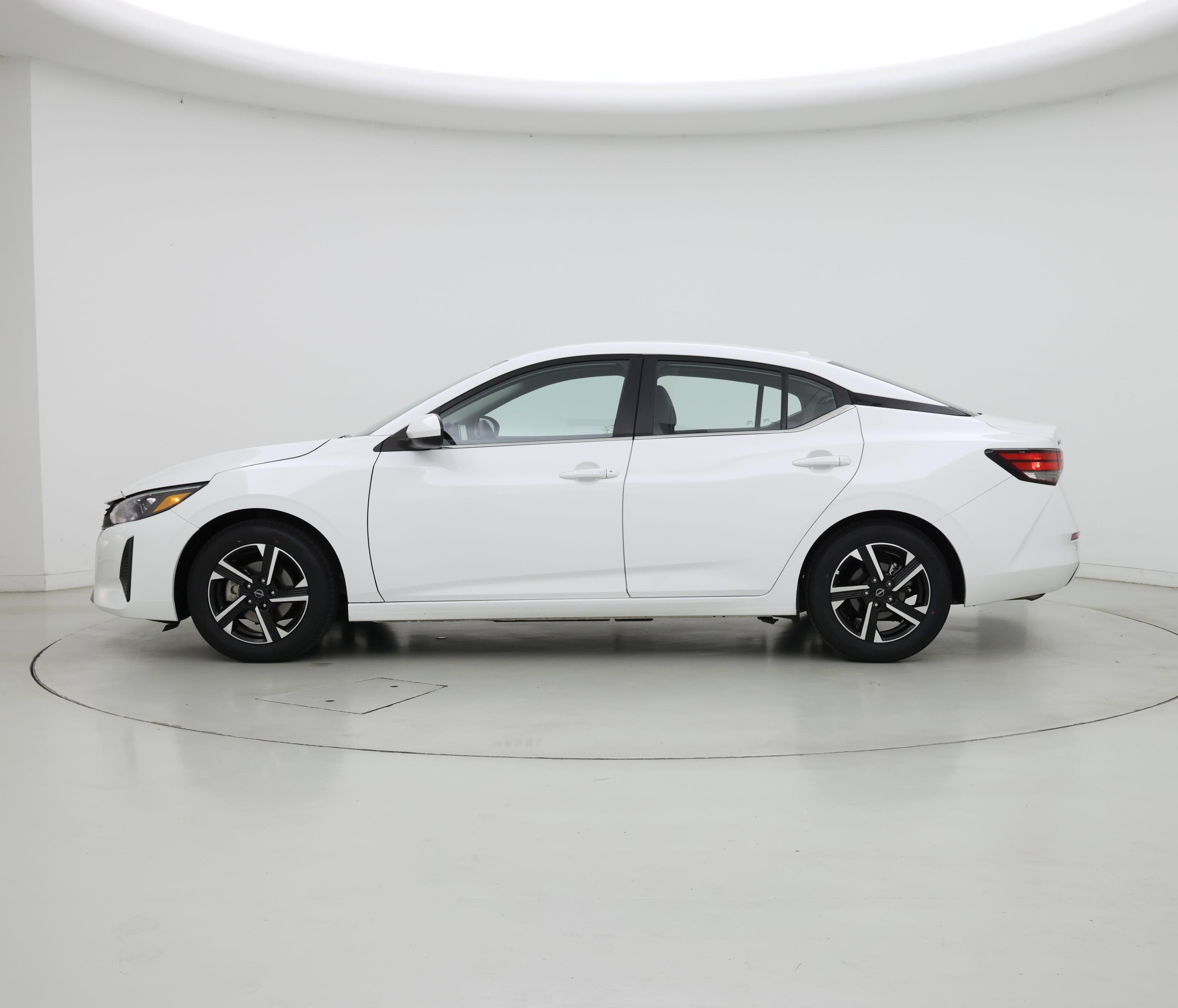 Thumbnail: 2025 Nissan Sentra - 3