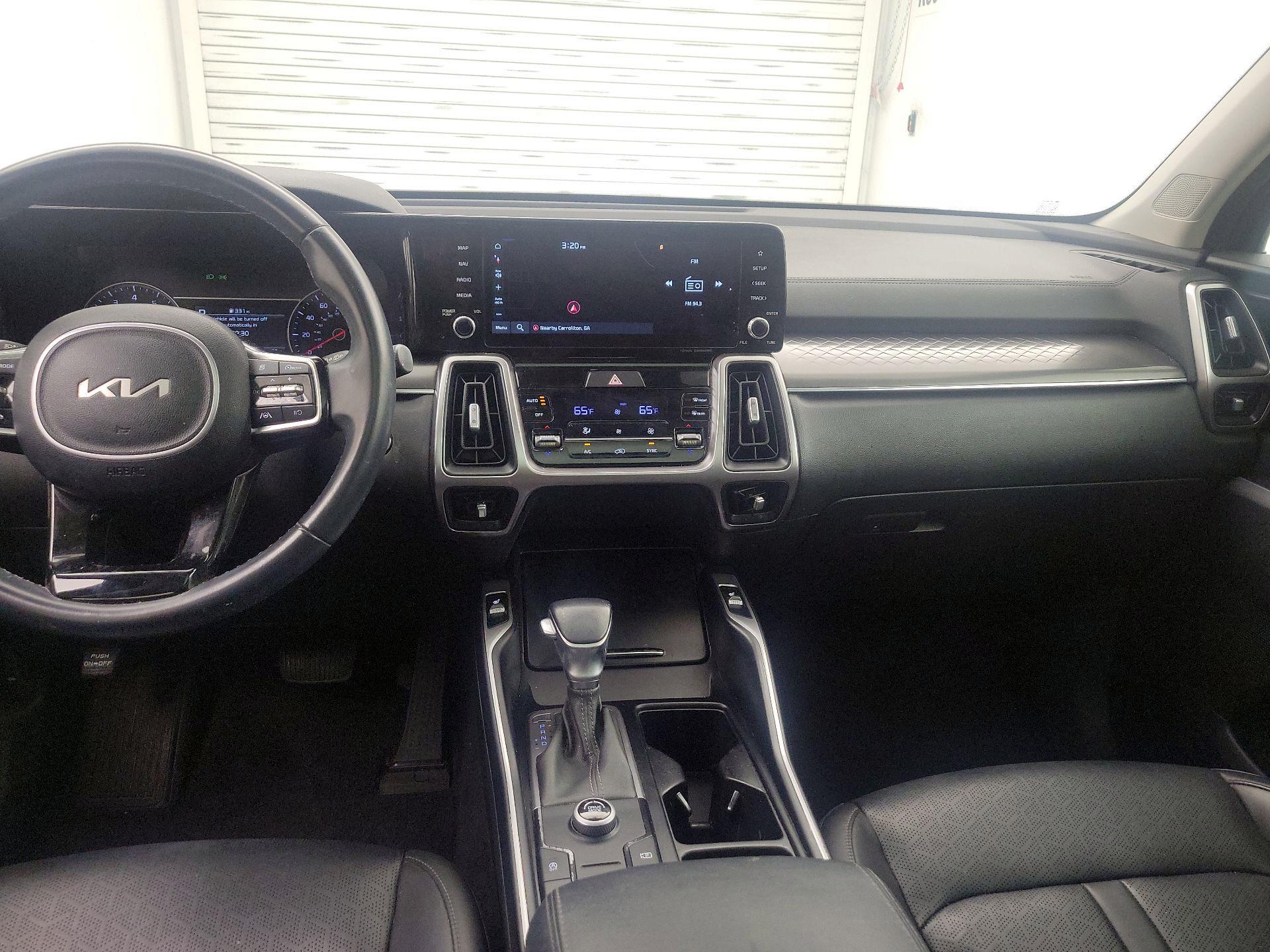 Thumbnail: 2023 Kia Sorento - 9