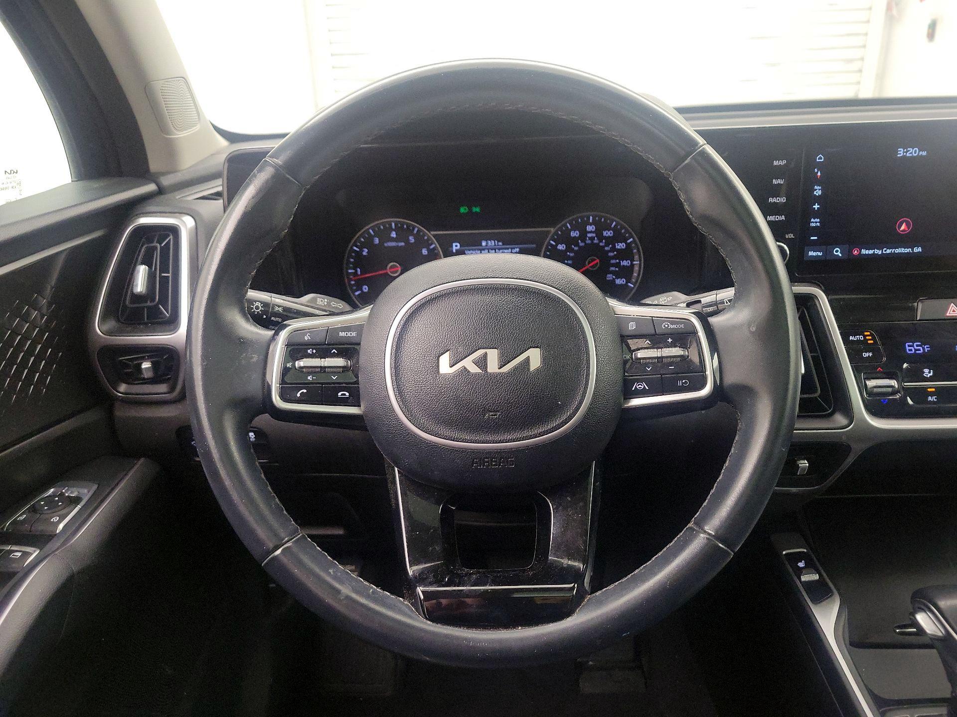 Thumbnail: 2023 Kia Sorento - 10