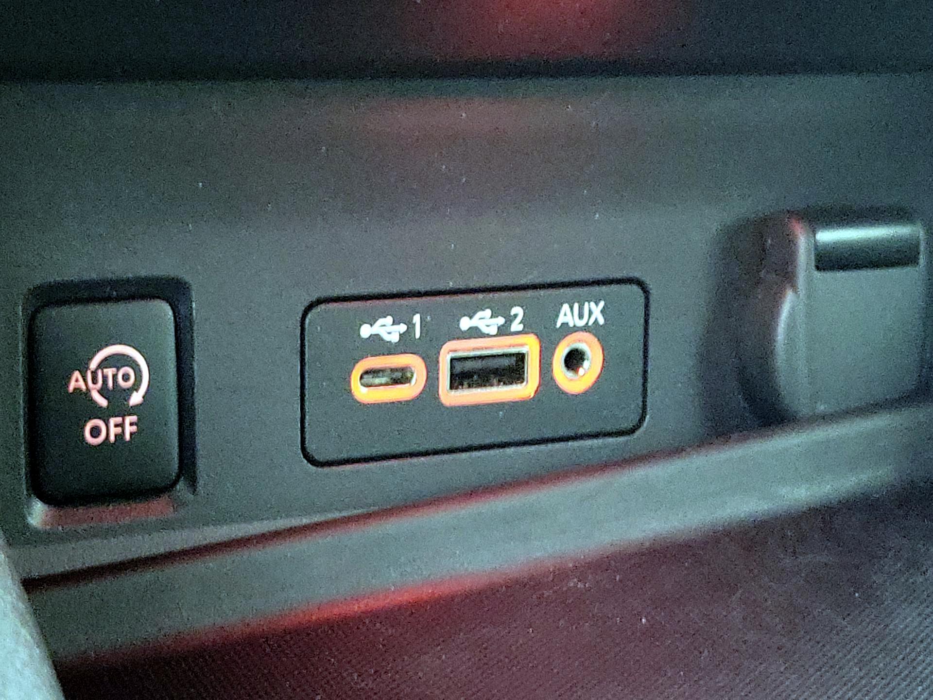 Thumbnail: 2024 Nissan Sentra - 18