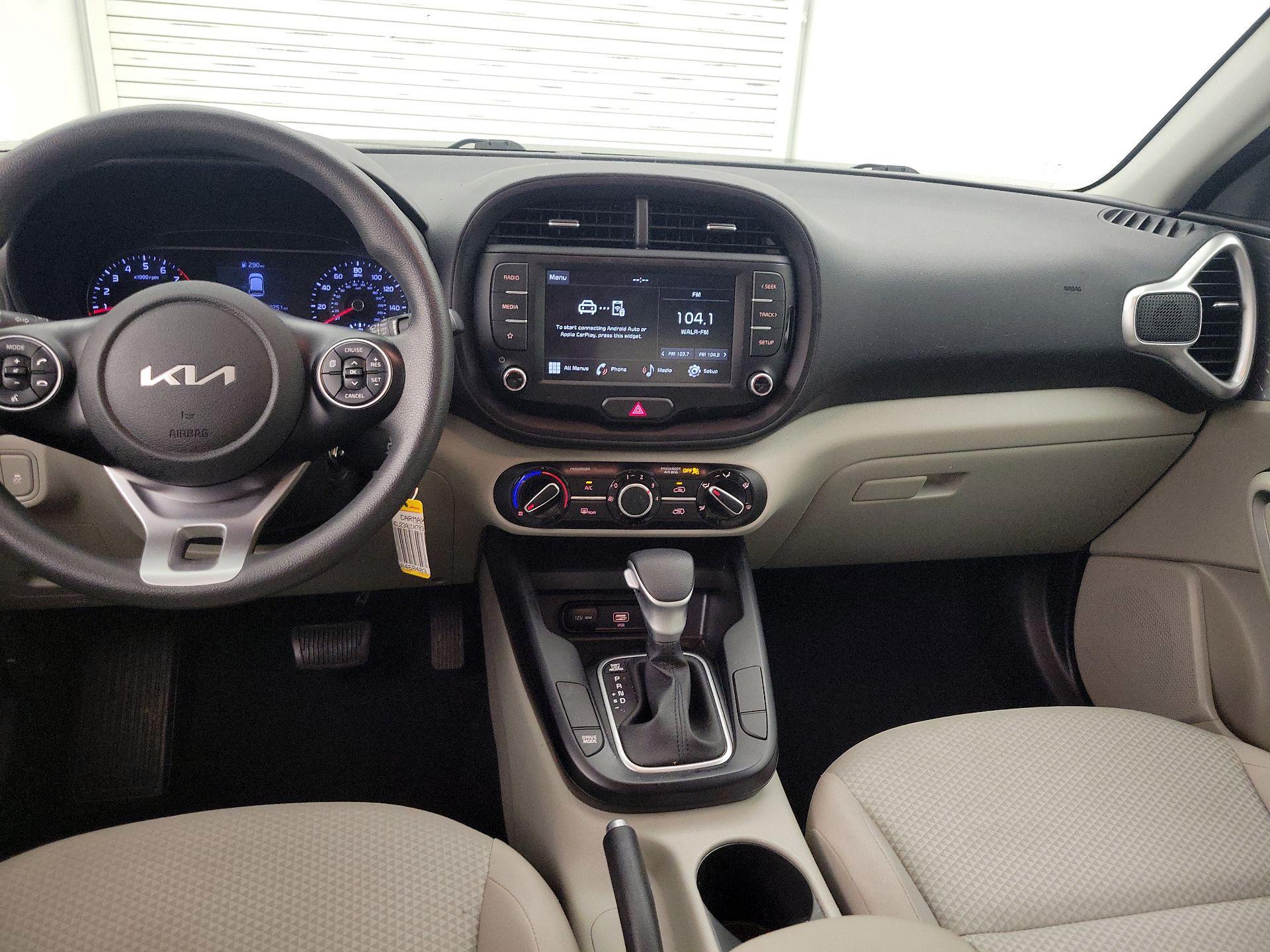 Thumbnail: 2022 Kia Soul - 9