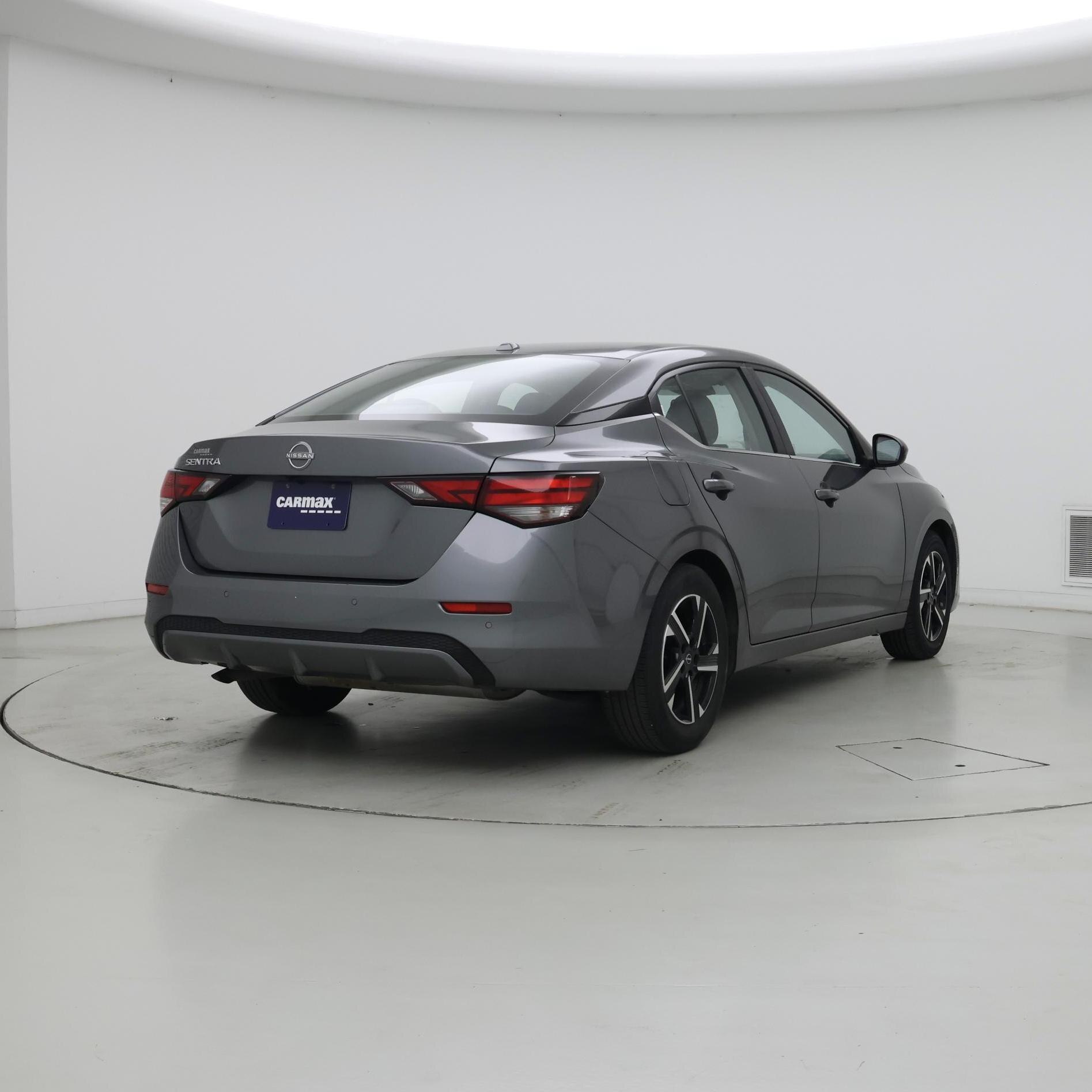 Thumbnail: 2025 Nissan Sentra - 8