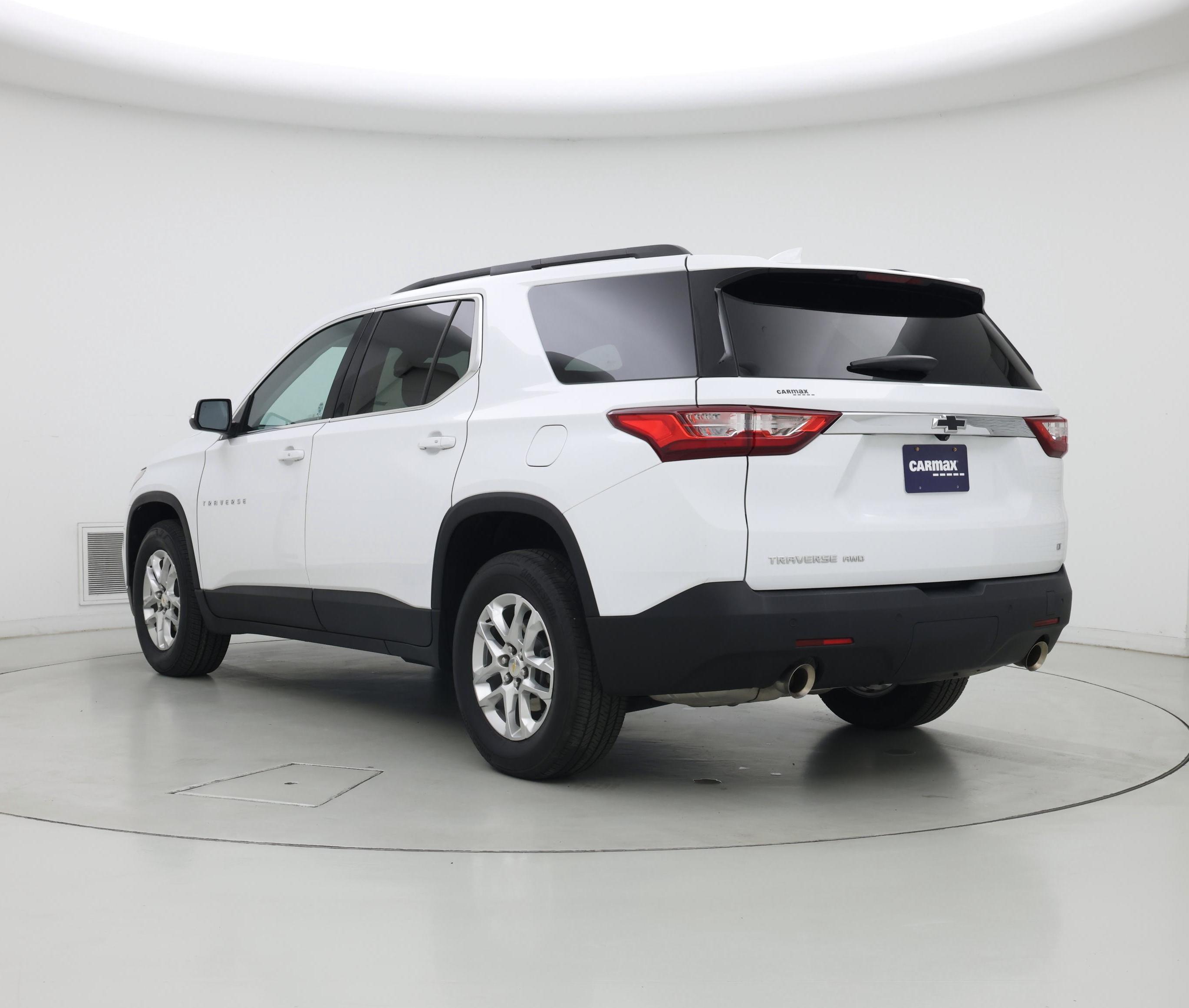 Thumbnail: 2021 Chevrolet Traverse - 2