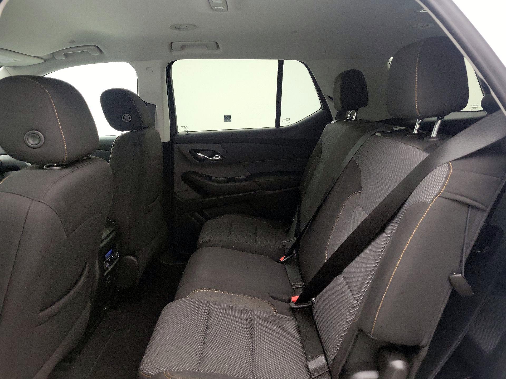 Thumbnail: 2021 Chevrolet Traverse - 19