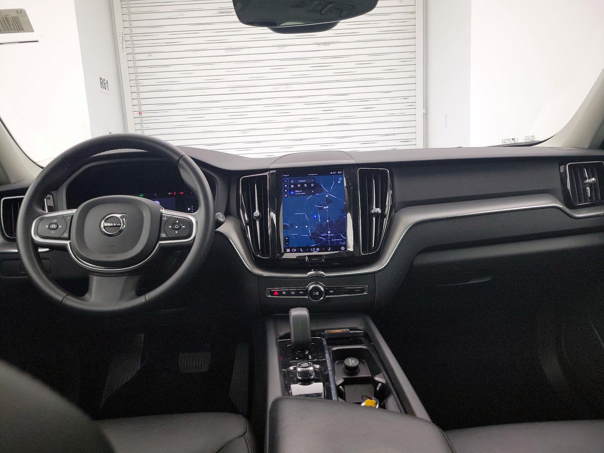 Thumbnail: 2023 Volvo XC60 - 9