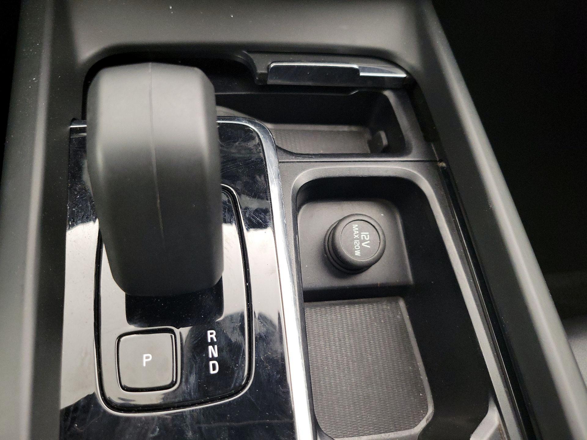 Thumbnail: 2023 Volvo XC60 - 18