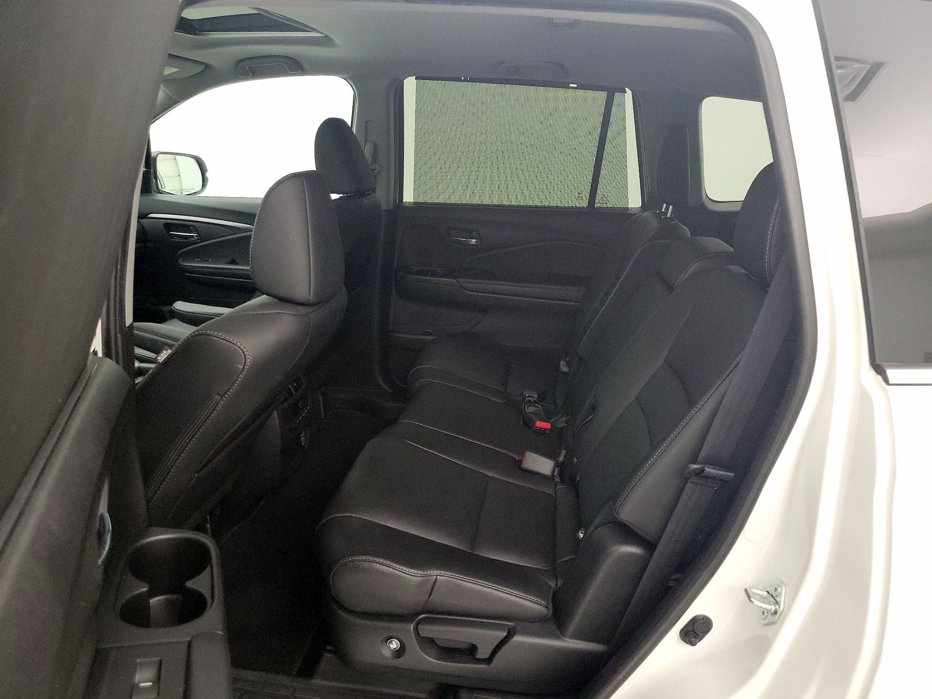 Thumbnail: 2022 Honda Pilot - 18