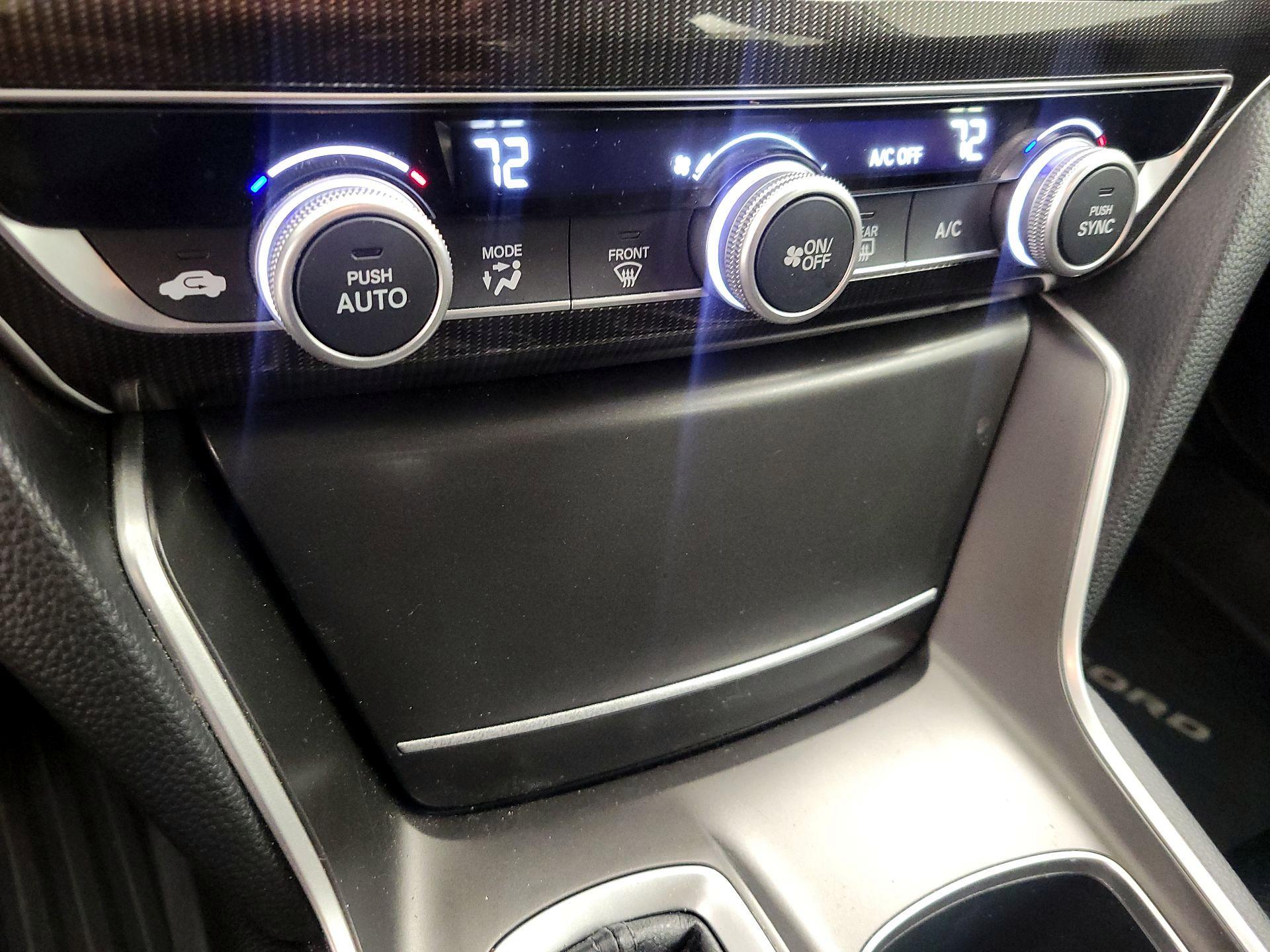 Thumbnail: 2022 Honda Accord - 16