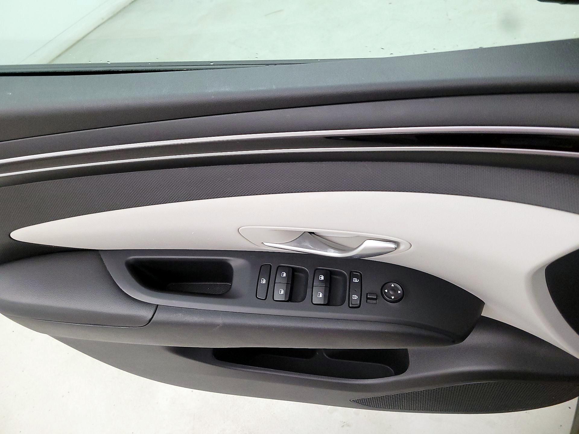 Thumbnail: 2024 Hyundai Tucson - 12