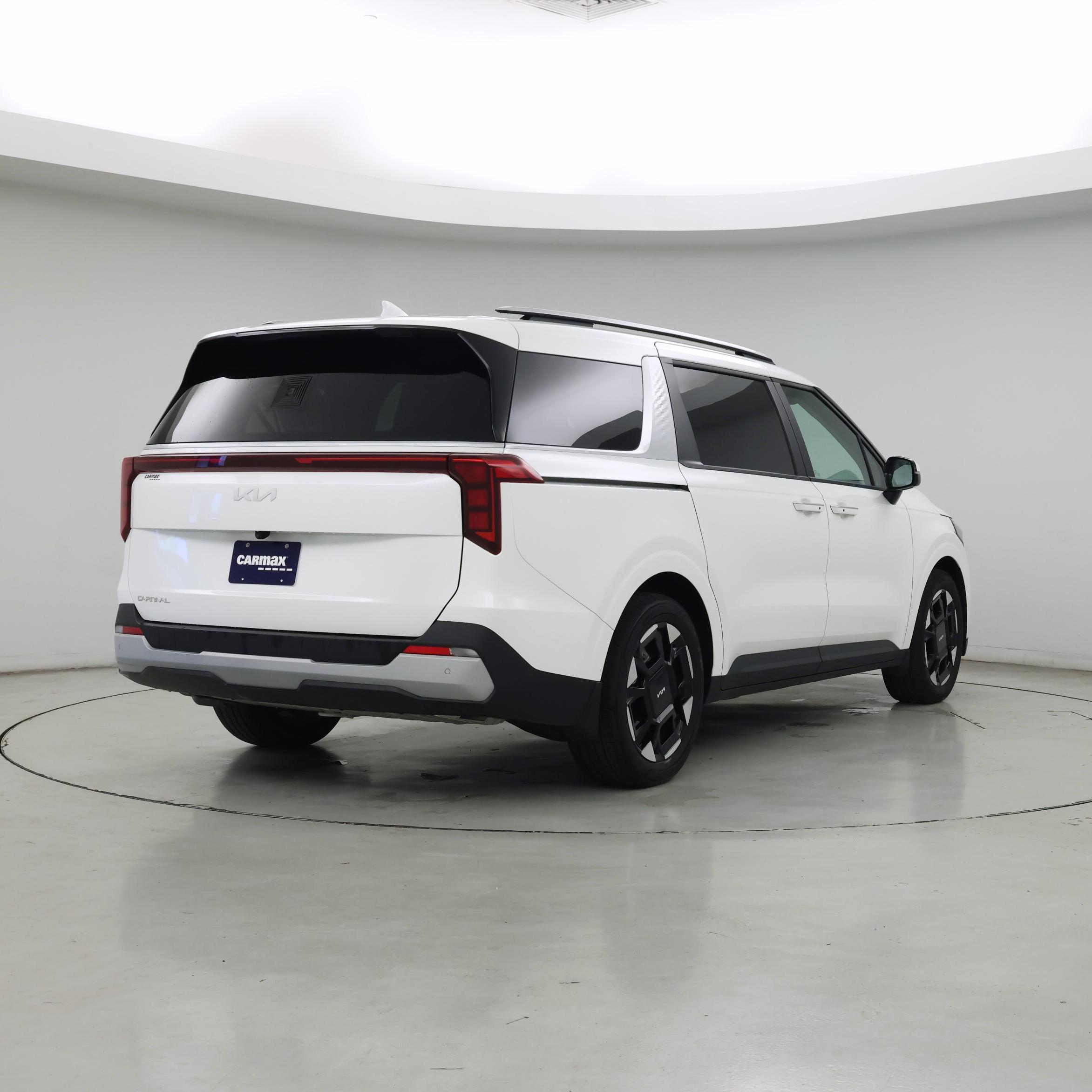 Thumbnail: 2025 Kia Carnival - 8