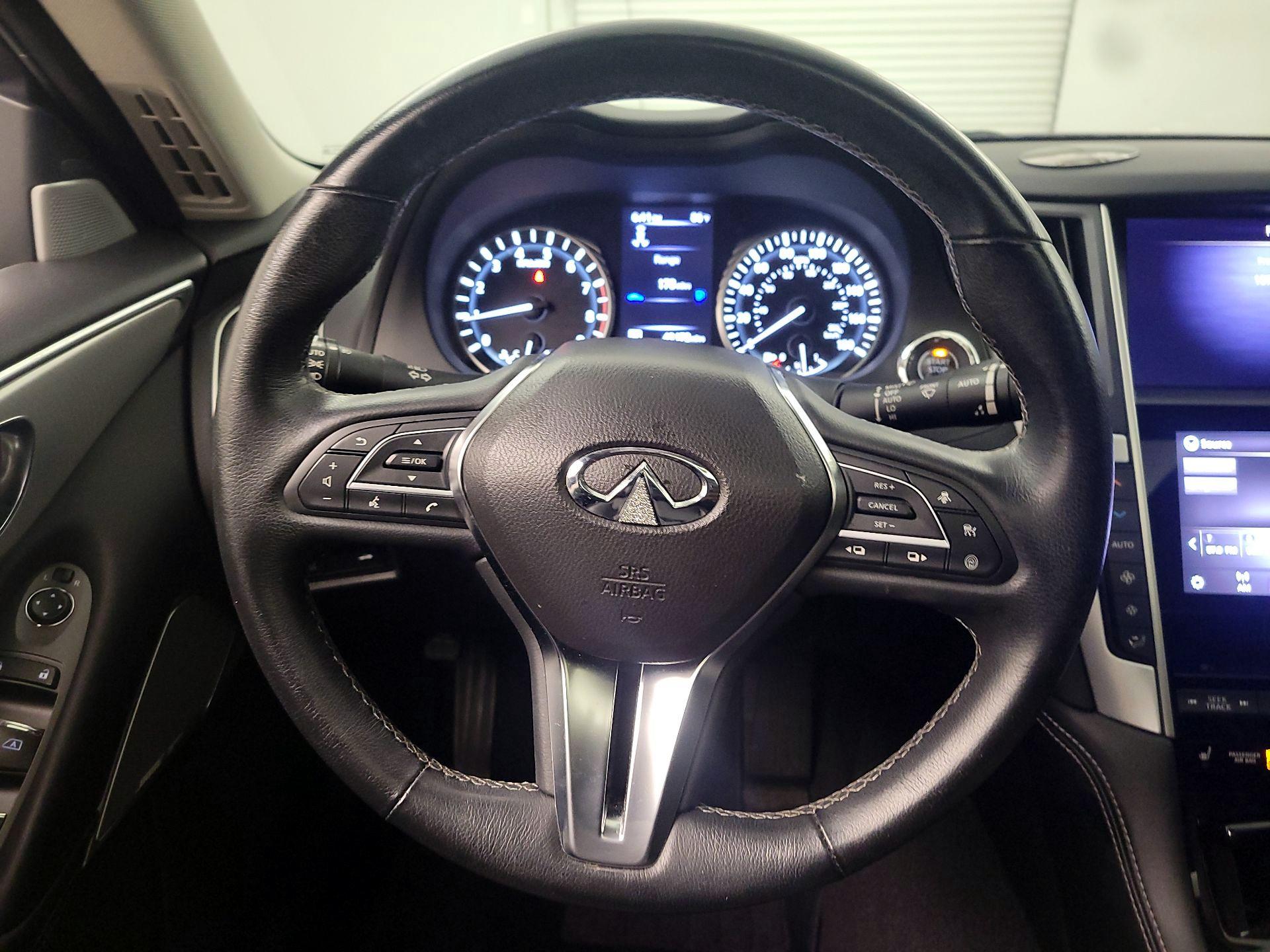 Thumbnail: 2021 INFINITI Q50 - 10